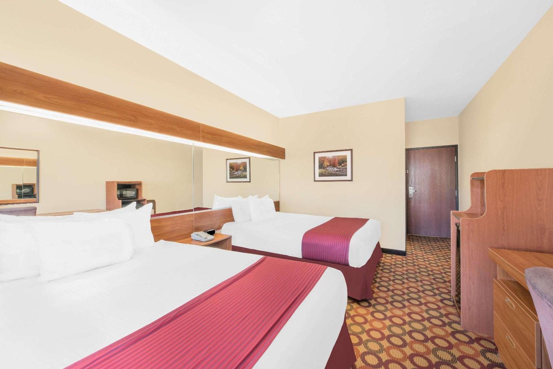 Microtel Inn & Suites by Wyndham Corpus Christi/Aransas Pass photo 17