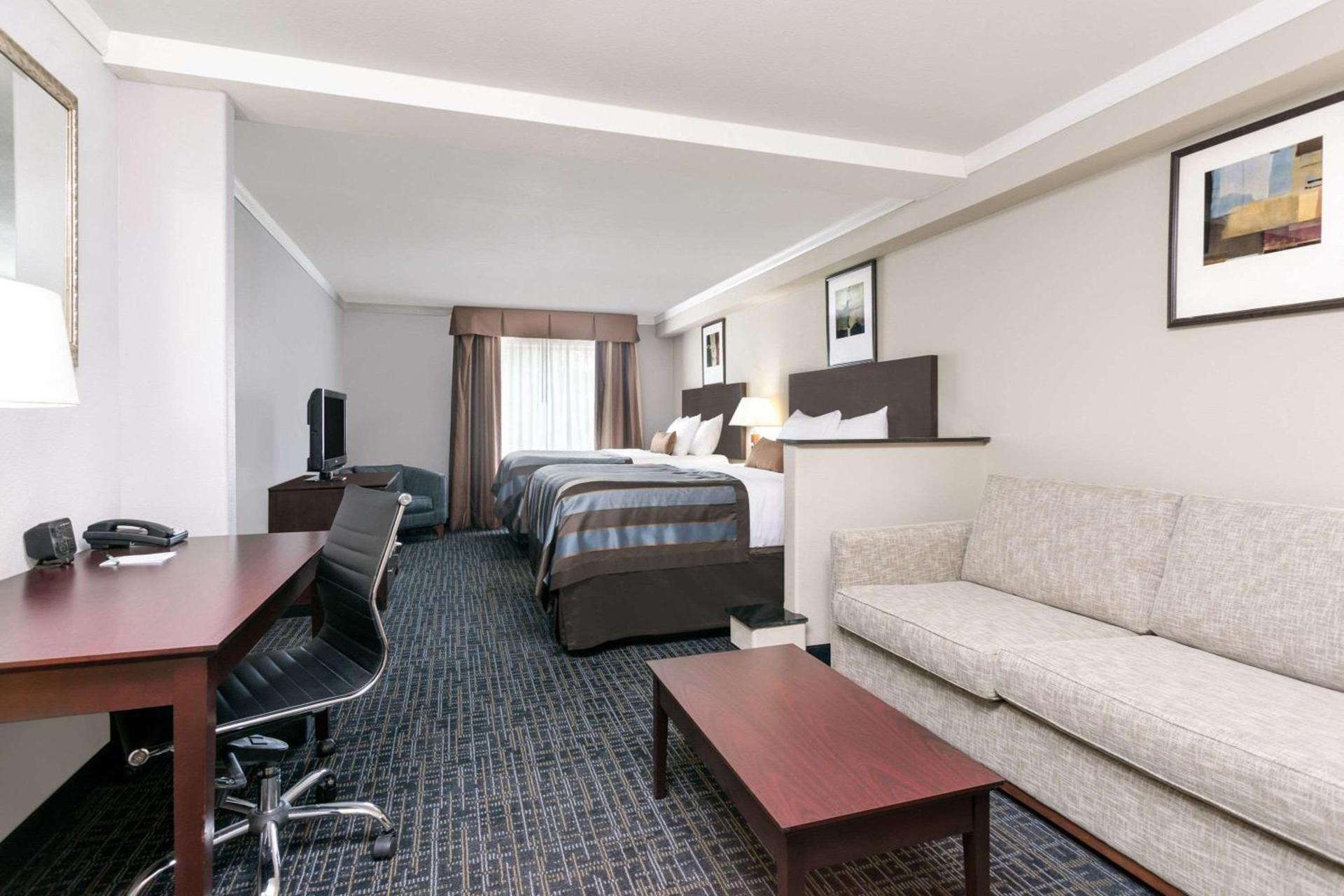 Wingate by Wyndham Athens GA photo 2