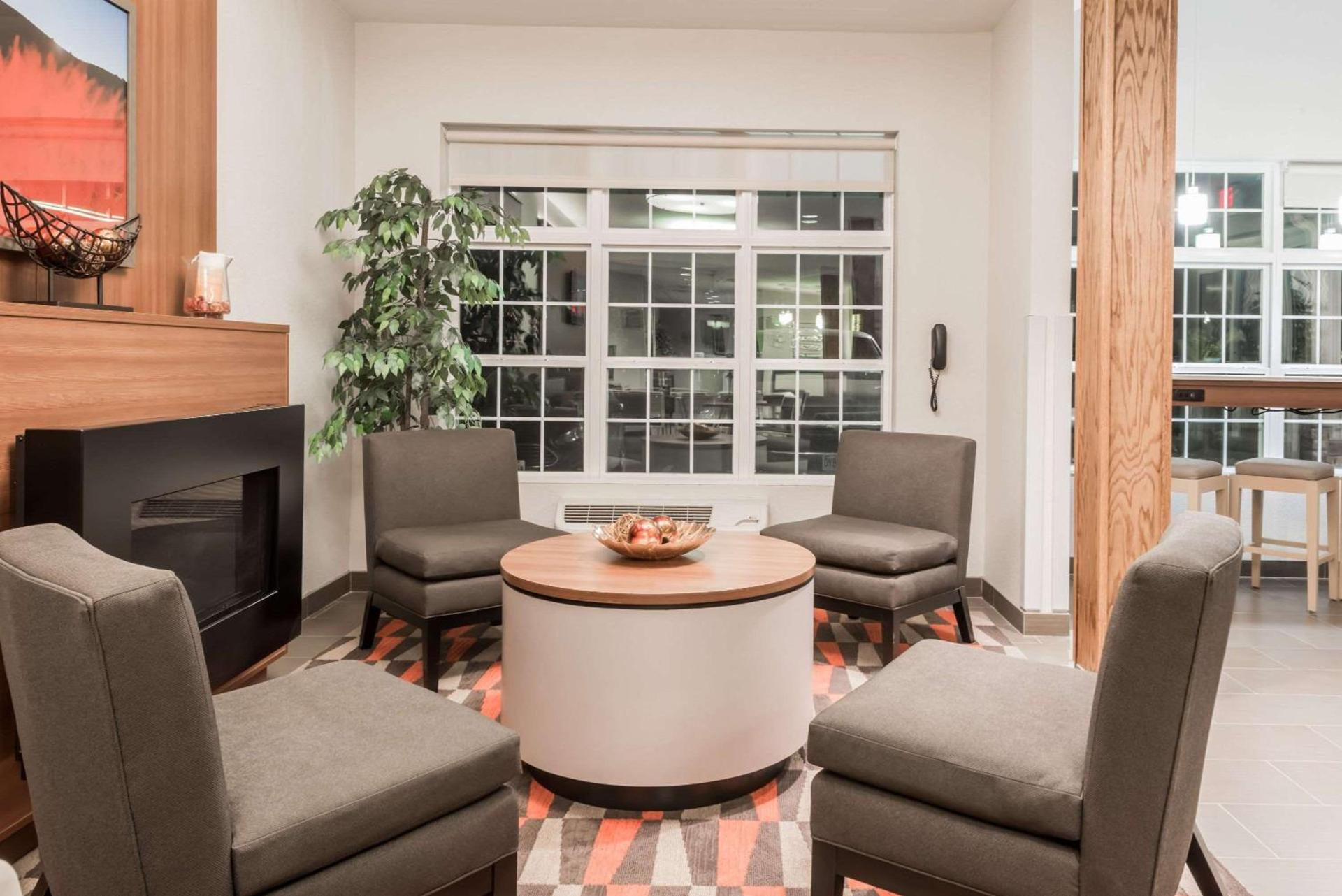 Microtel Inn & Suites by Wyndham Sweetwater photo 8