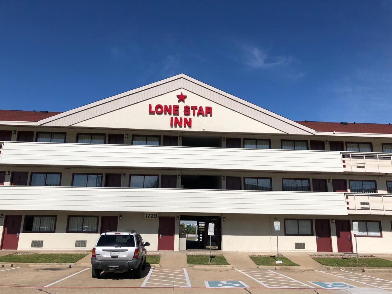 Lone Star Inn photo 23