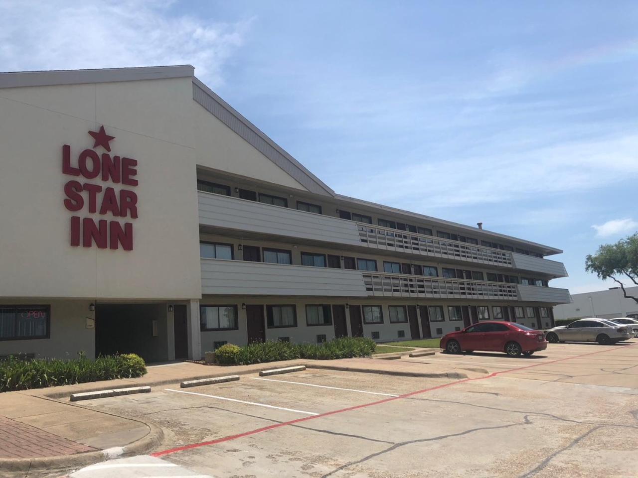 Lone Star Inn photo 24