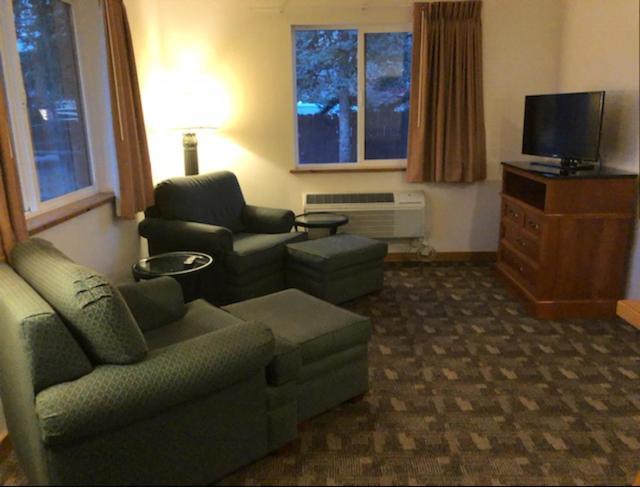 High Country Motel photo 27
