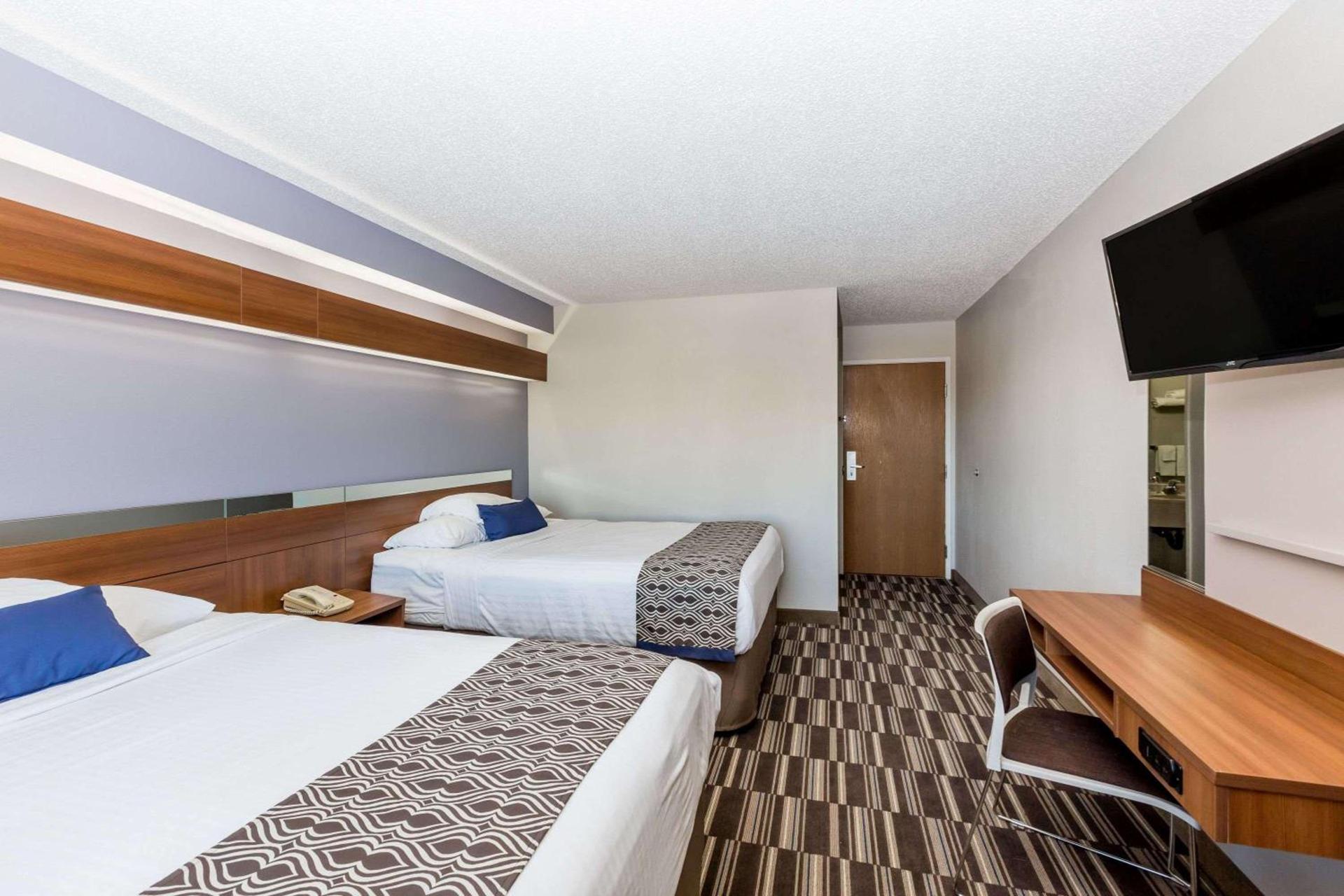 Microtel Inn & Suites by Wyndham Sioux Falls photo 34