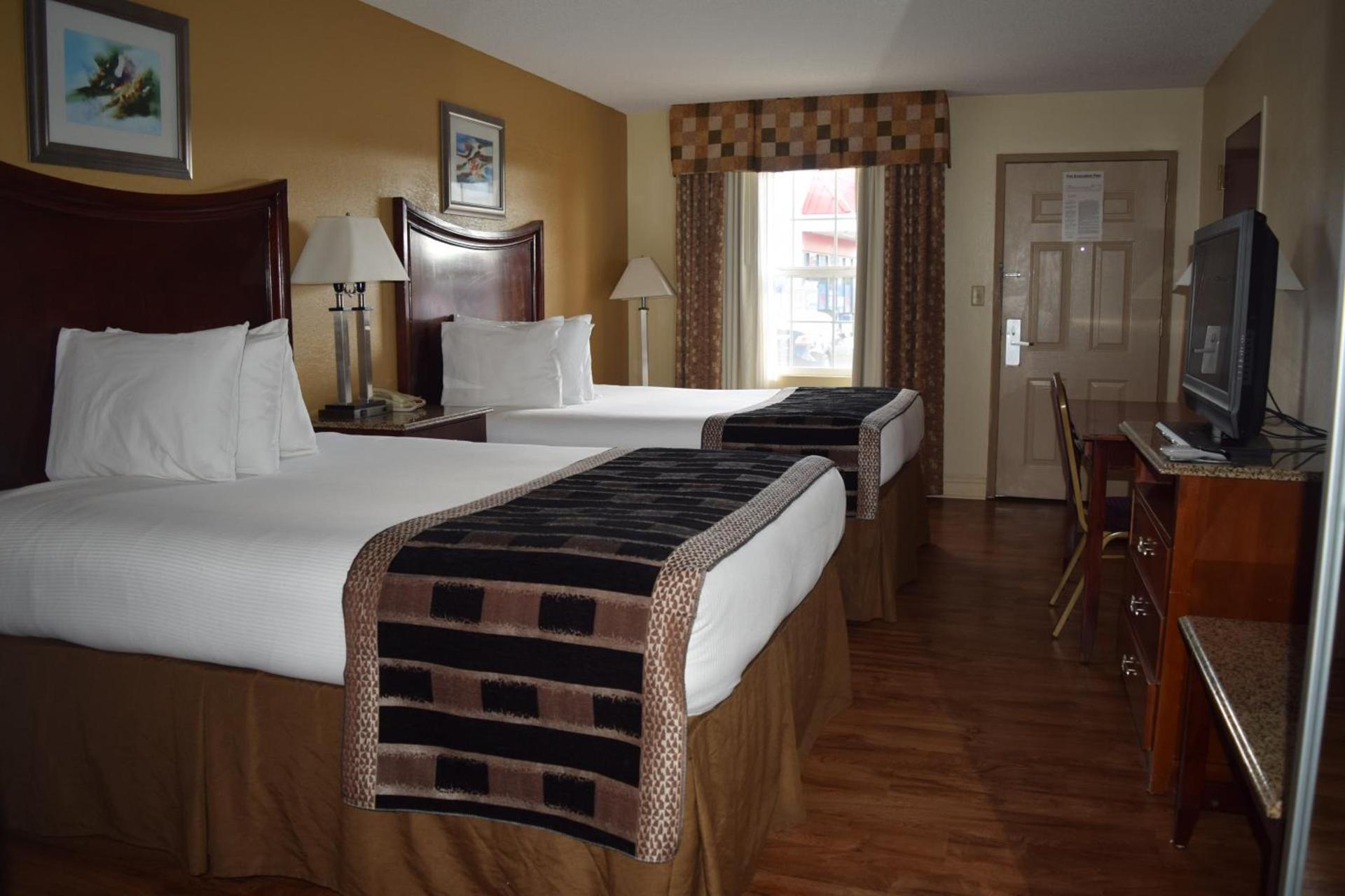Atkinson Inn & Suites photo 22