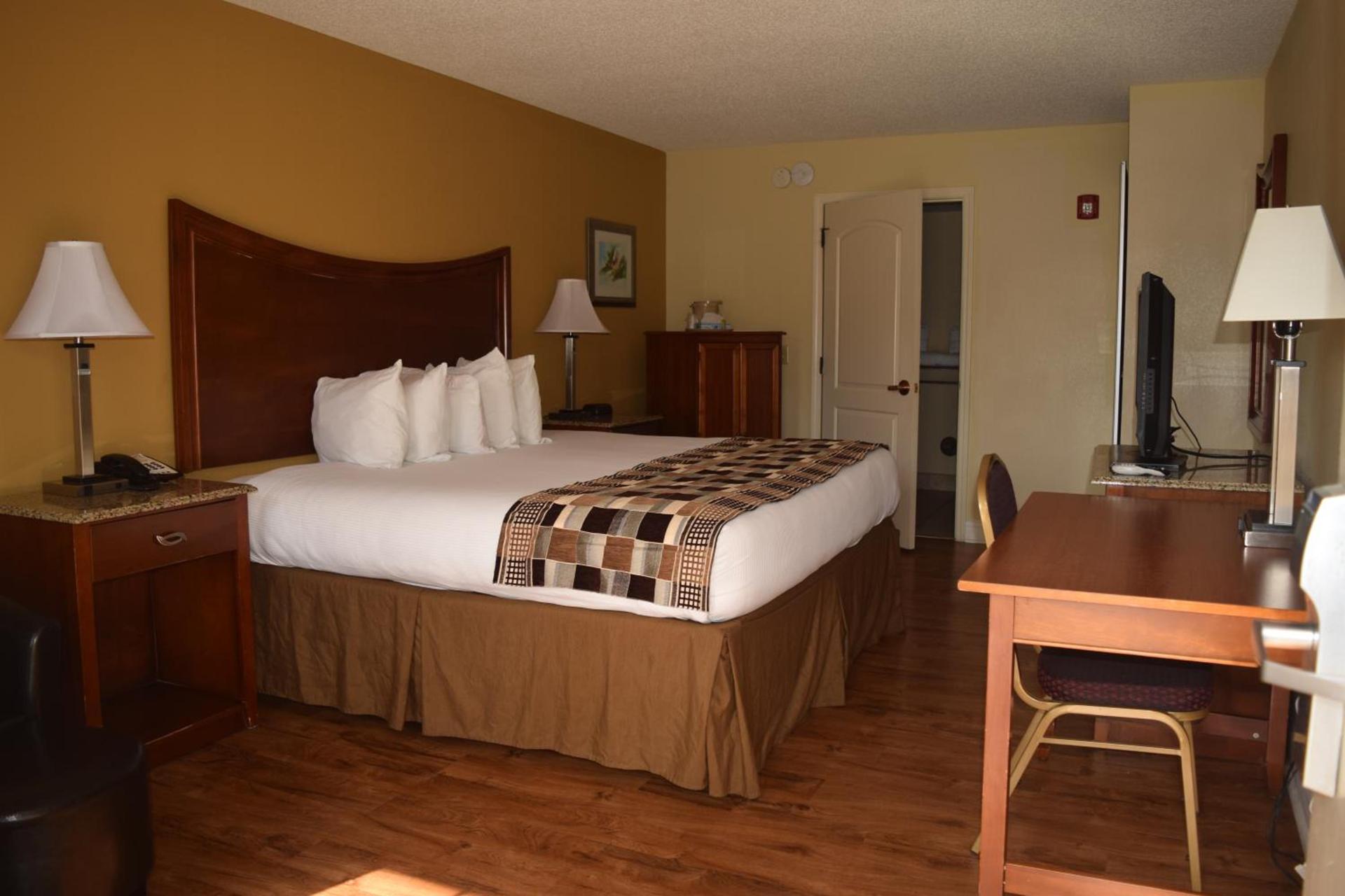 Atkinson Inn & Suites photo 18
