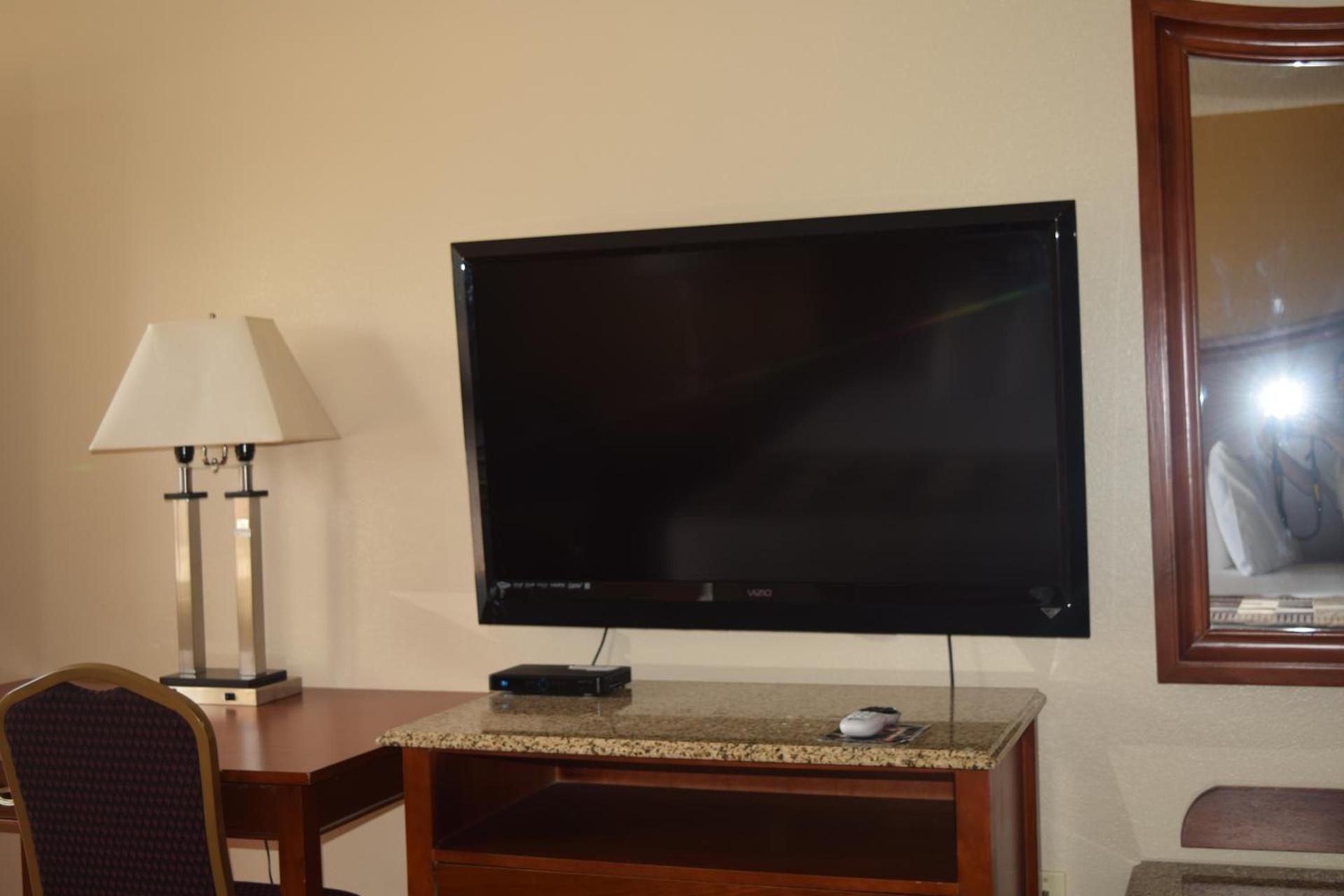 Atkinson Inn & Suites photo 10