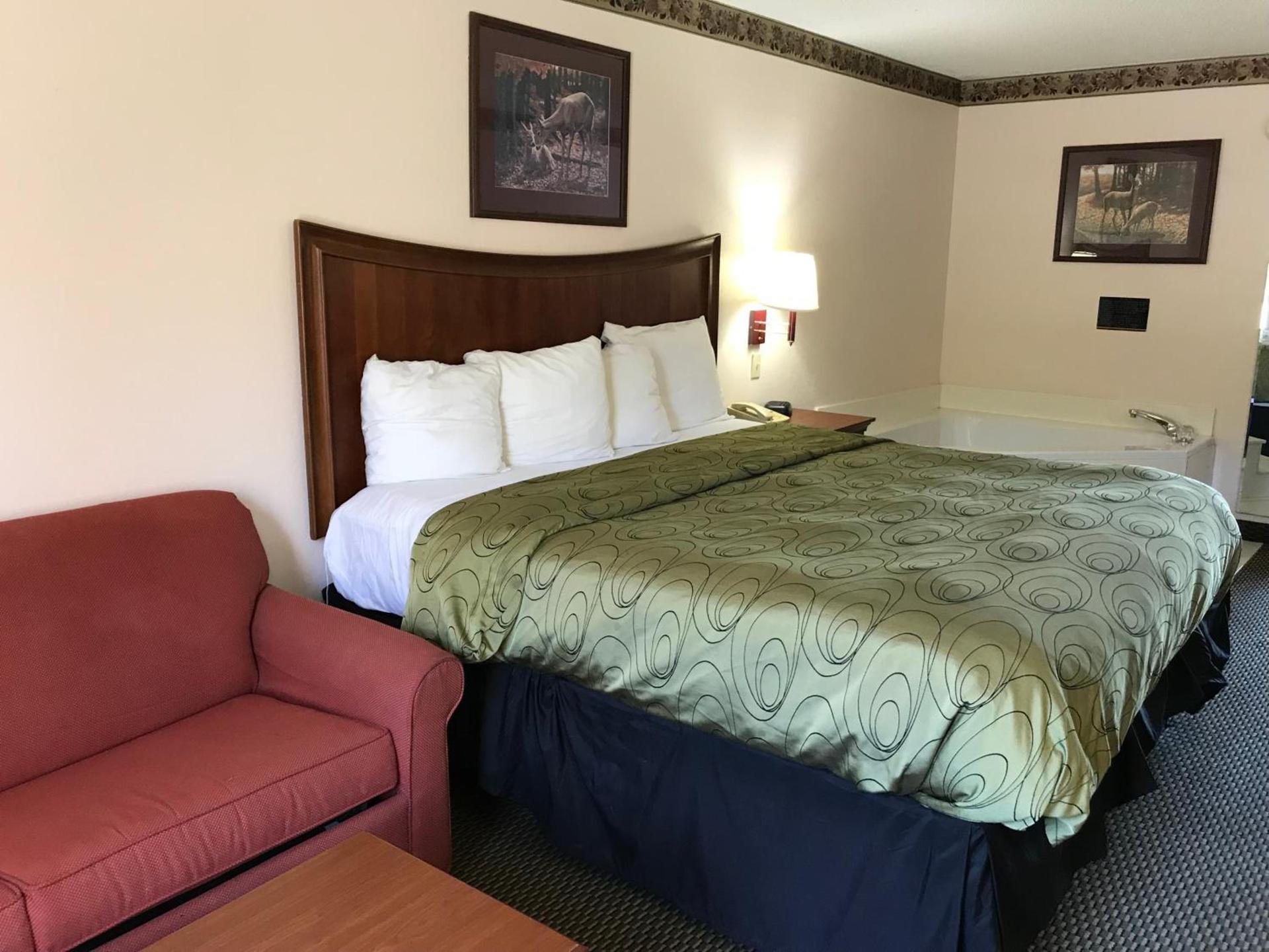 Clairmont Inn & Suites - Warren photo 25