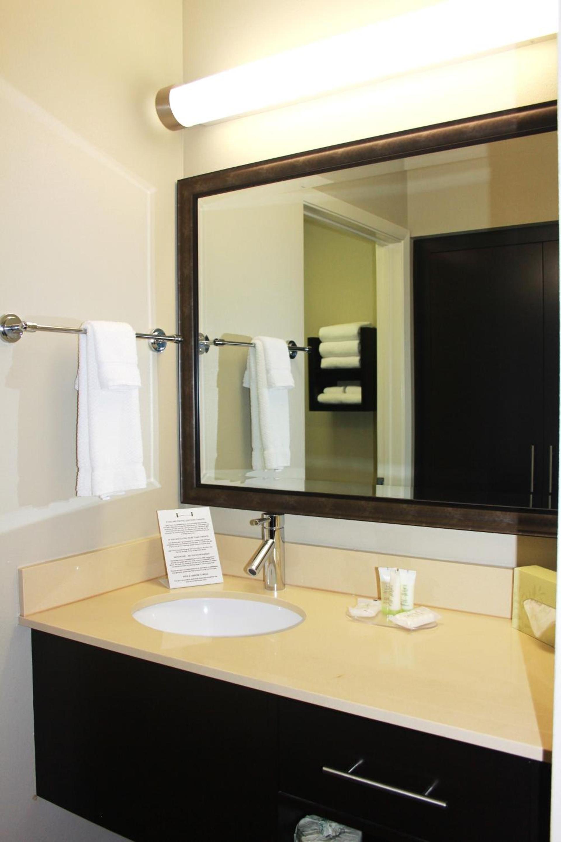 Staybridge Suites Houston - IAH Airport by IHG photo 15