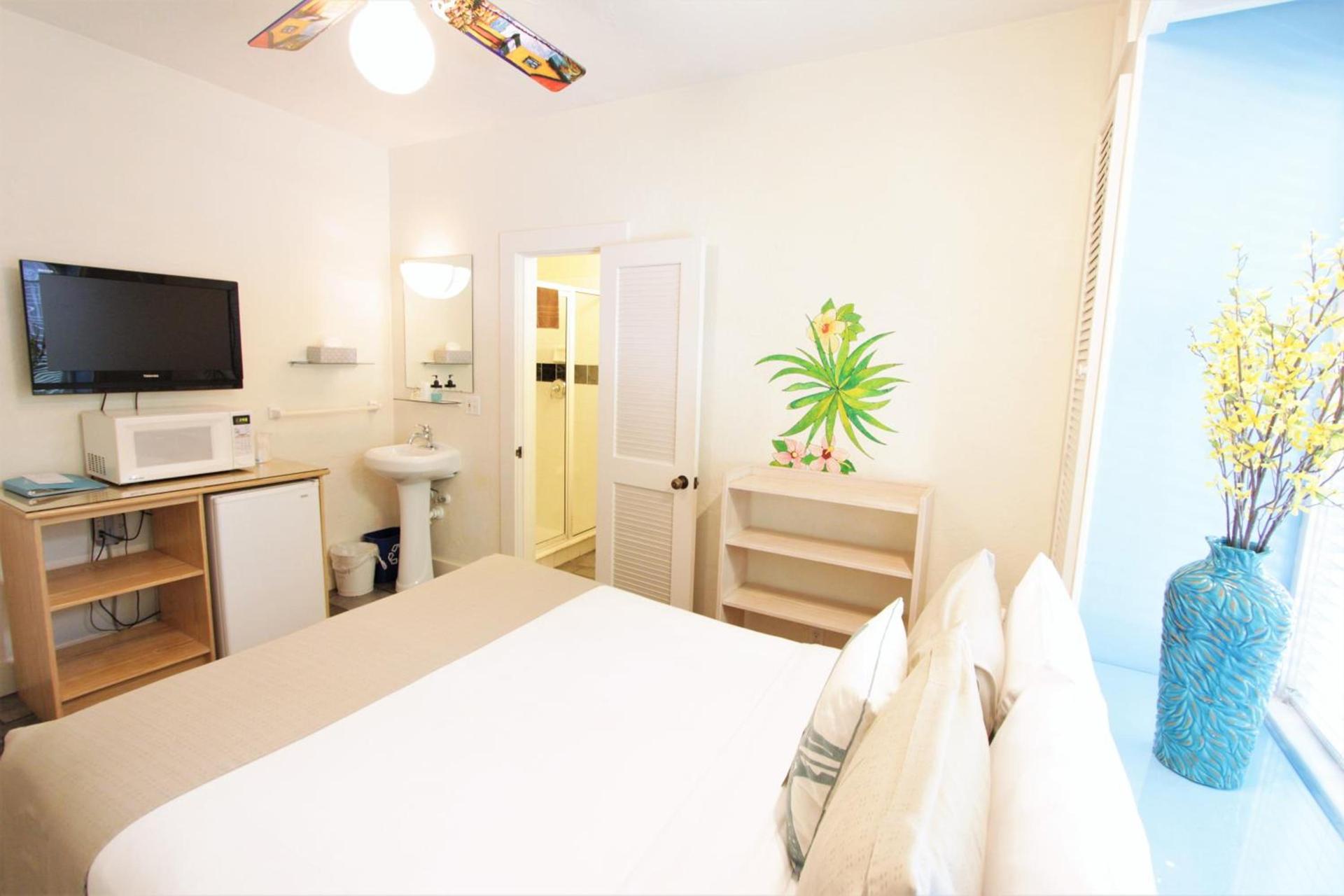 Eden House photo 23