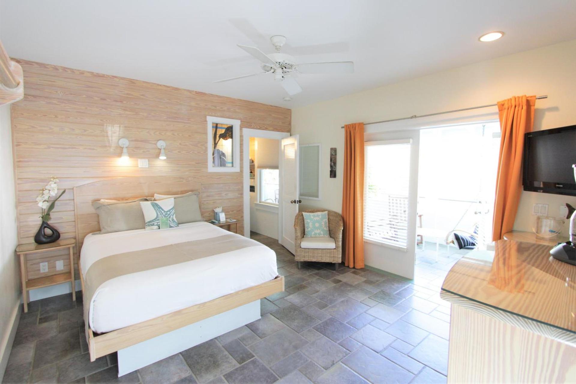 Eden House photo 22