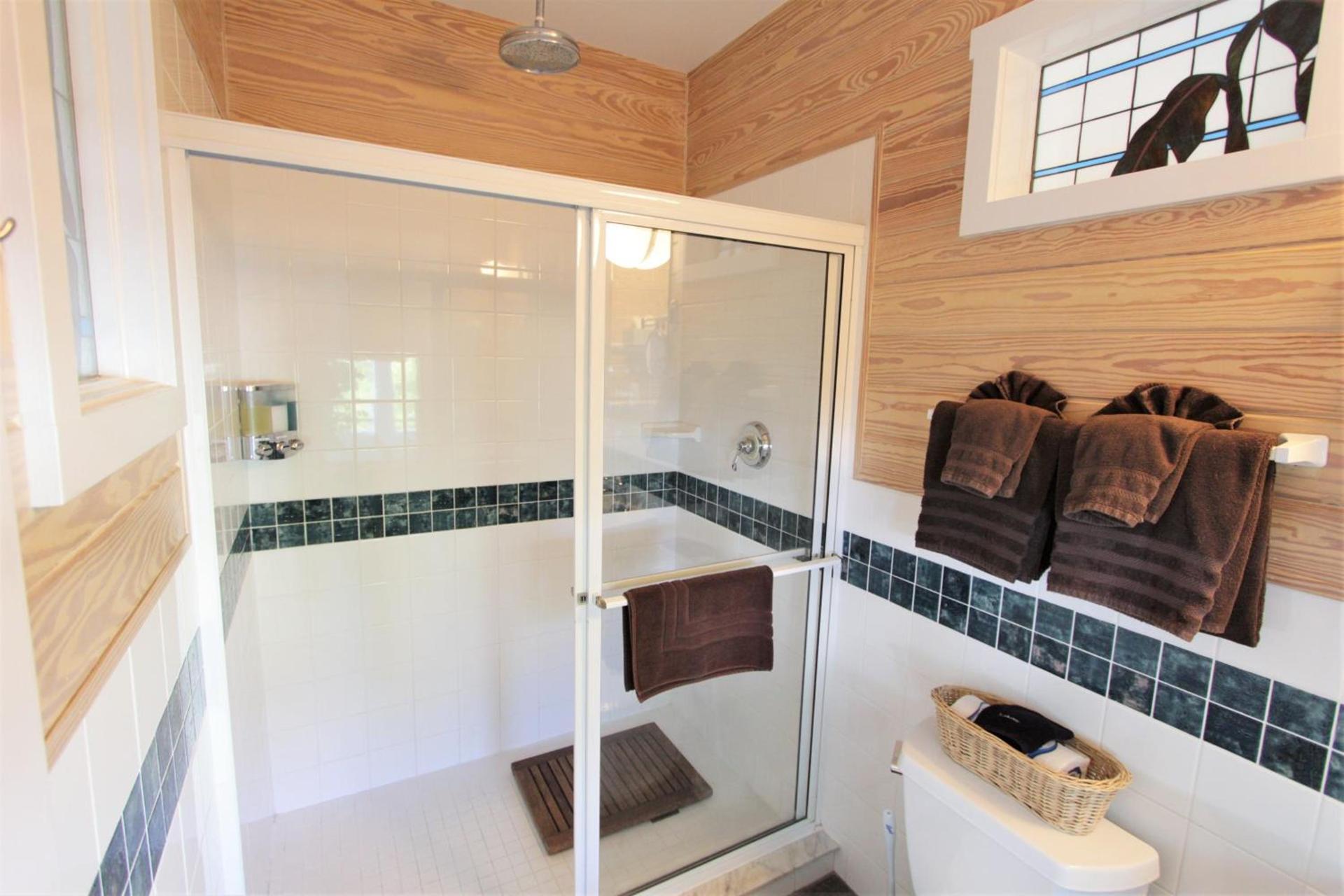 Eden House photo 20