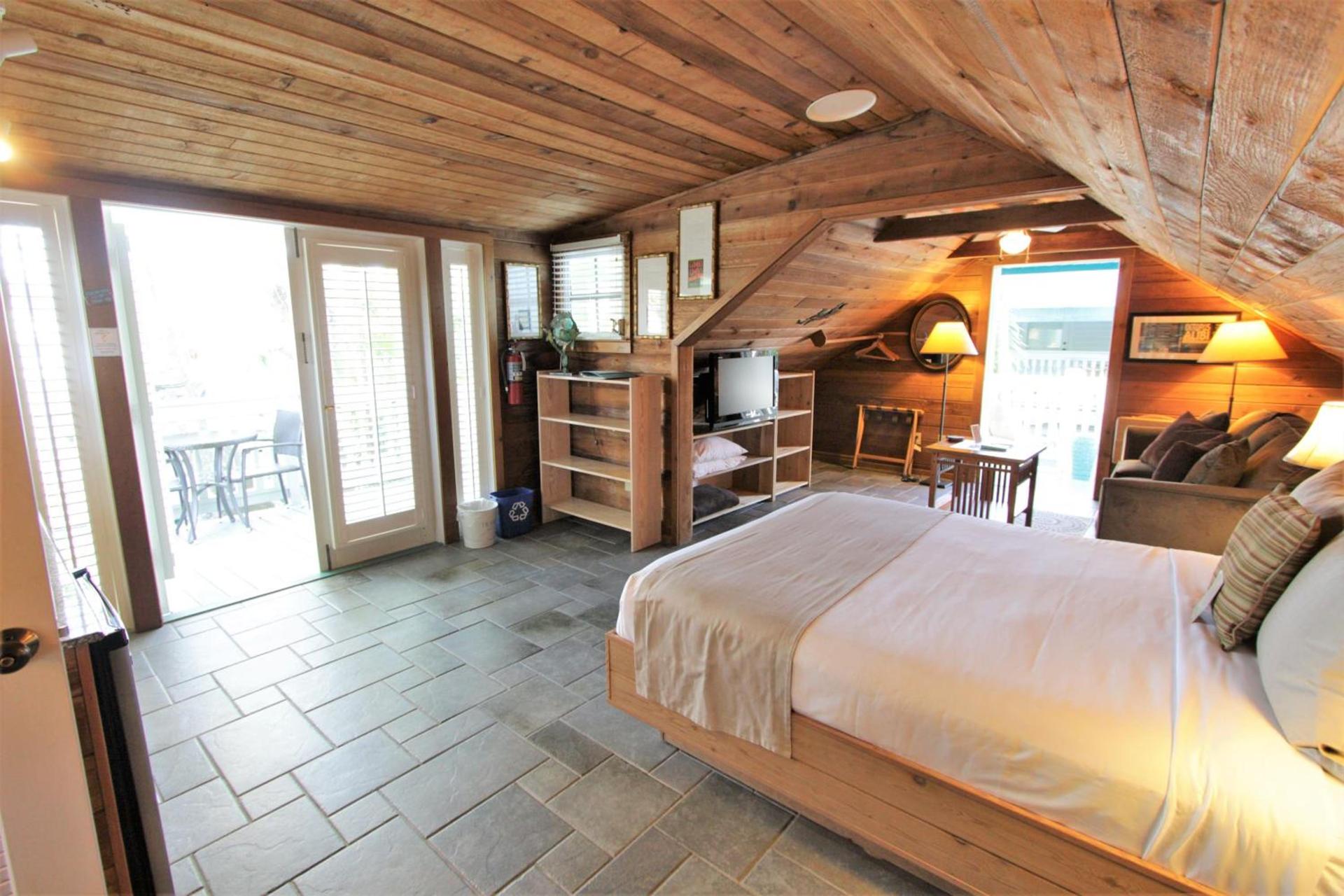 Eden House photo 9