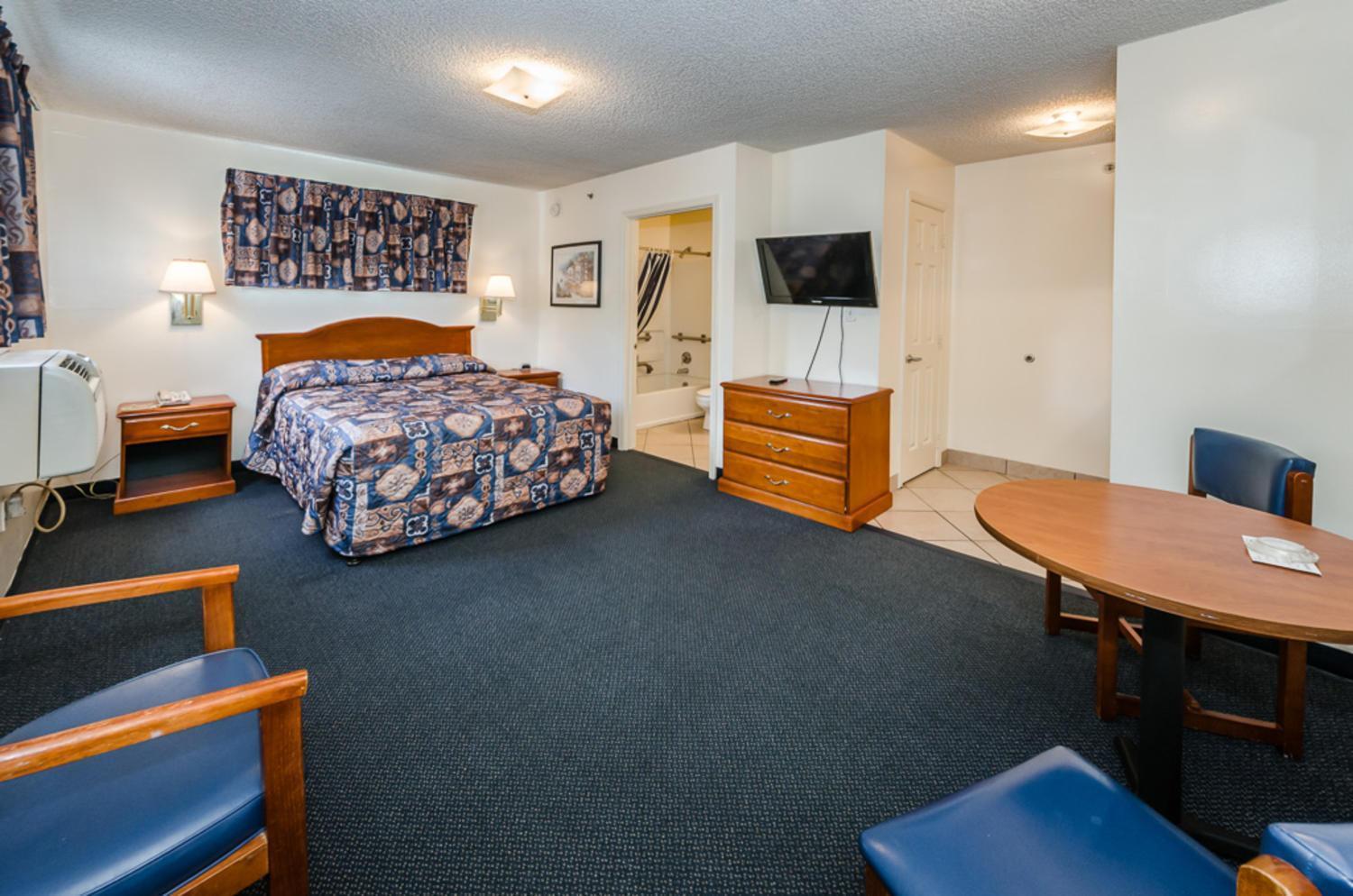 Tampa Bay Extended Stay Hotel photo 13