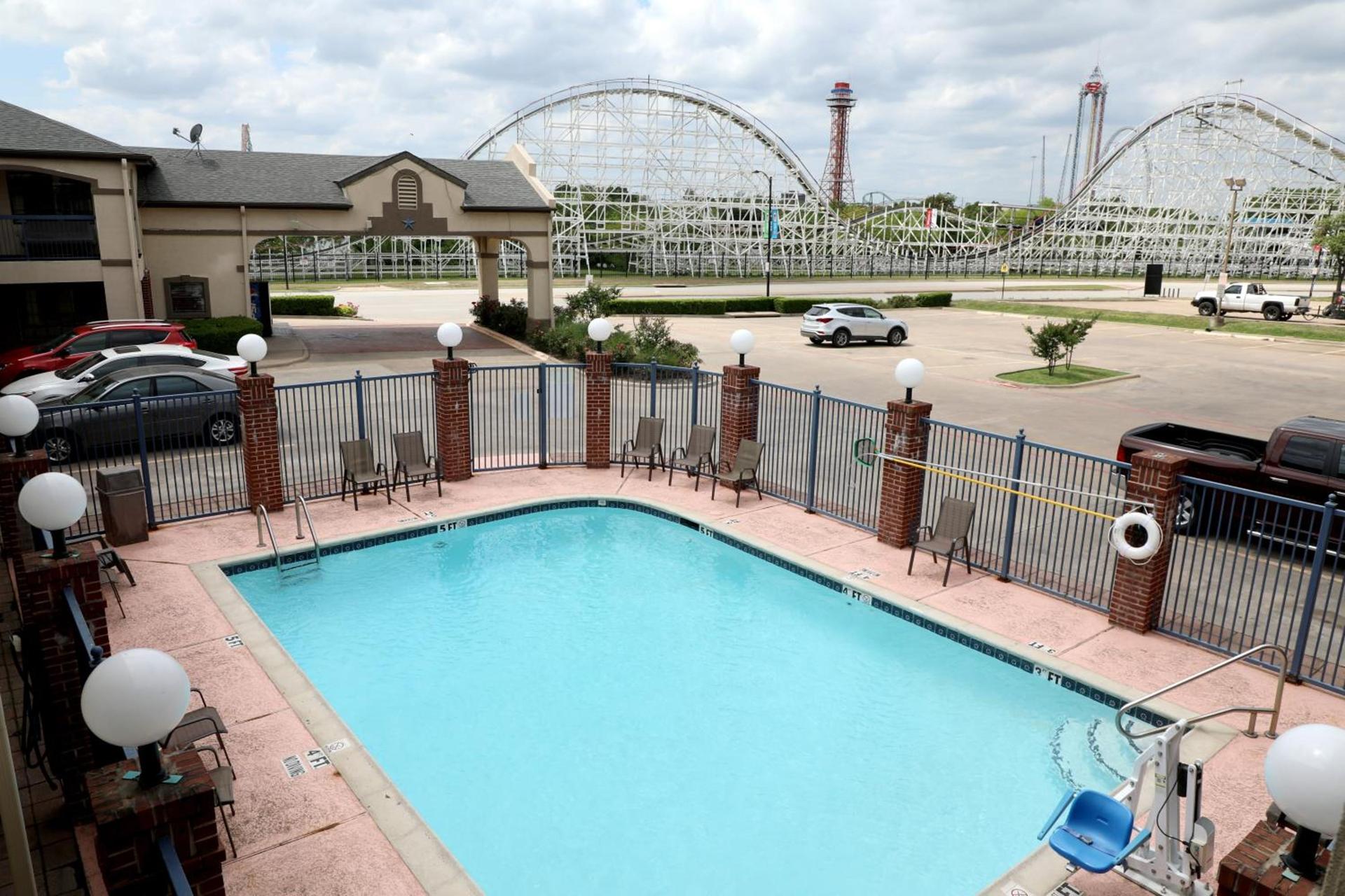Ranger Inn & Suites photo 8