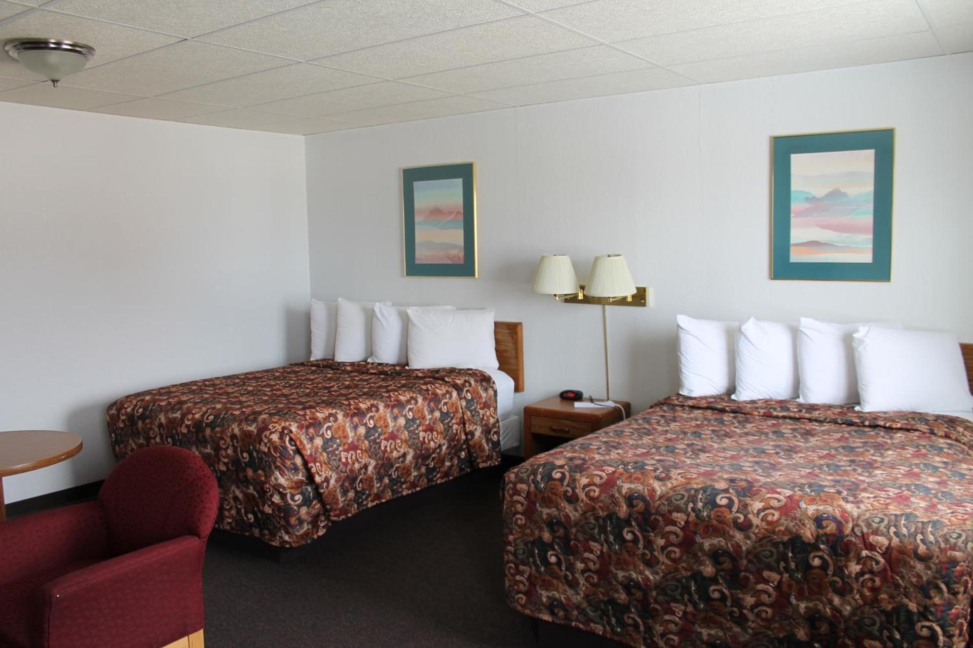 Budget Host Crestview Inn photo 21