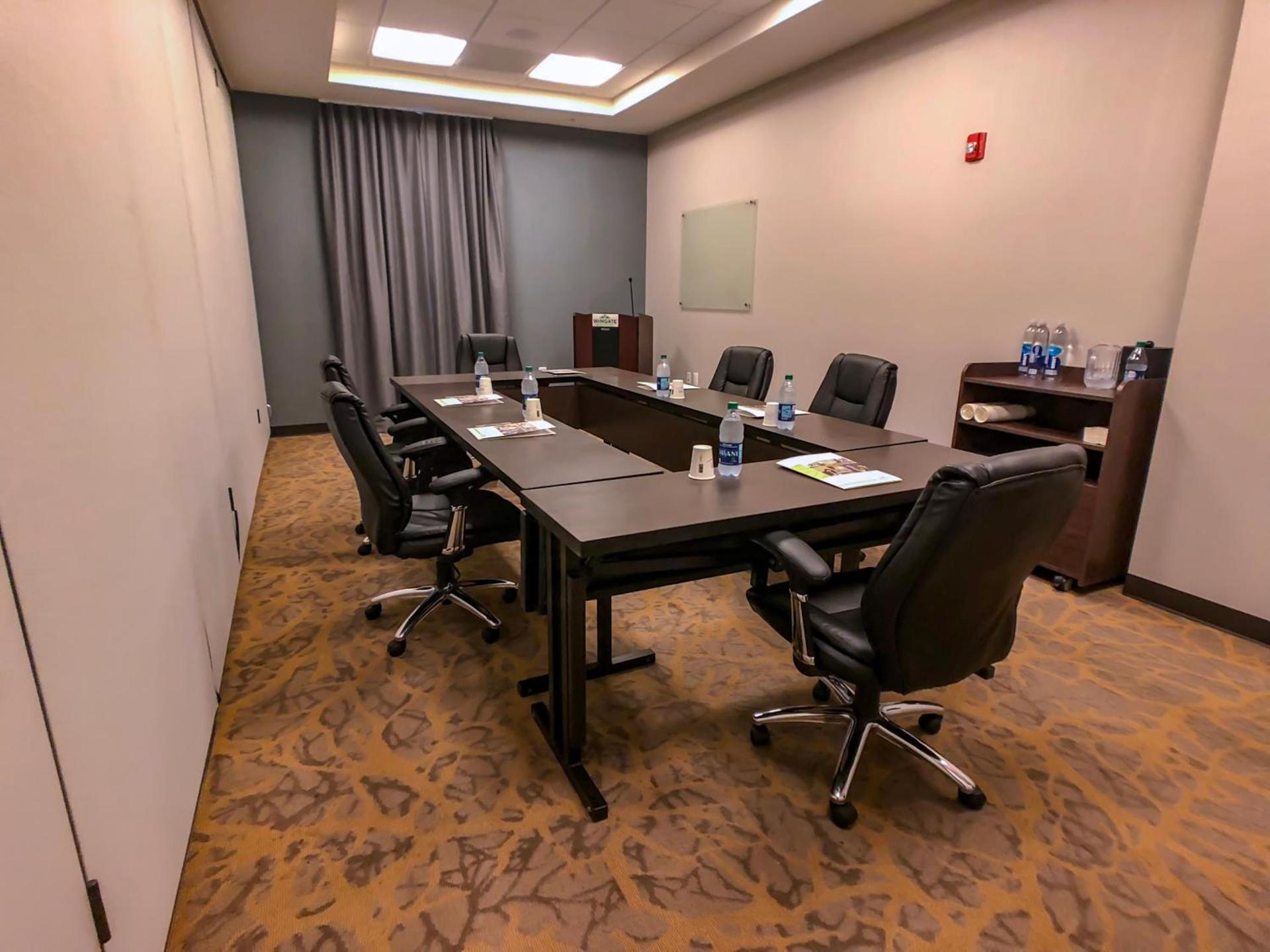 Wingate by Wyndham Miami Airport photo 31