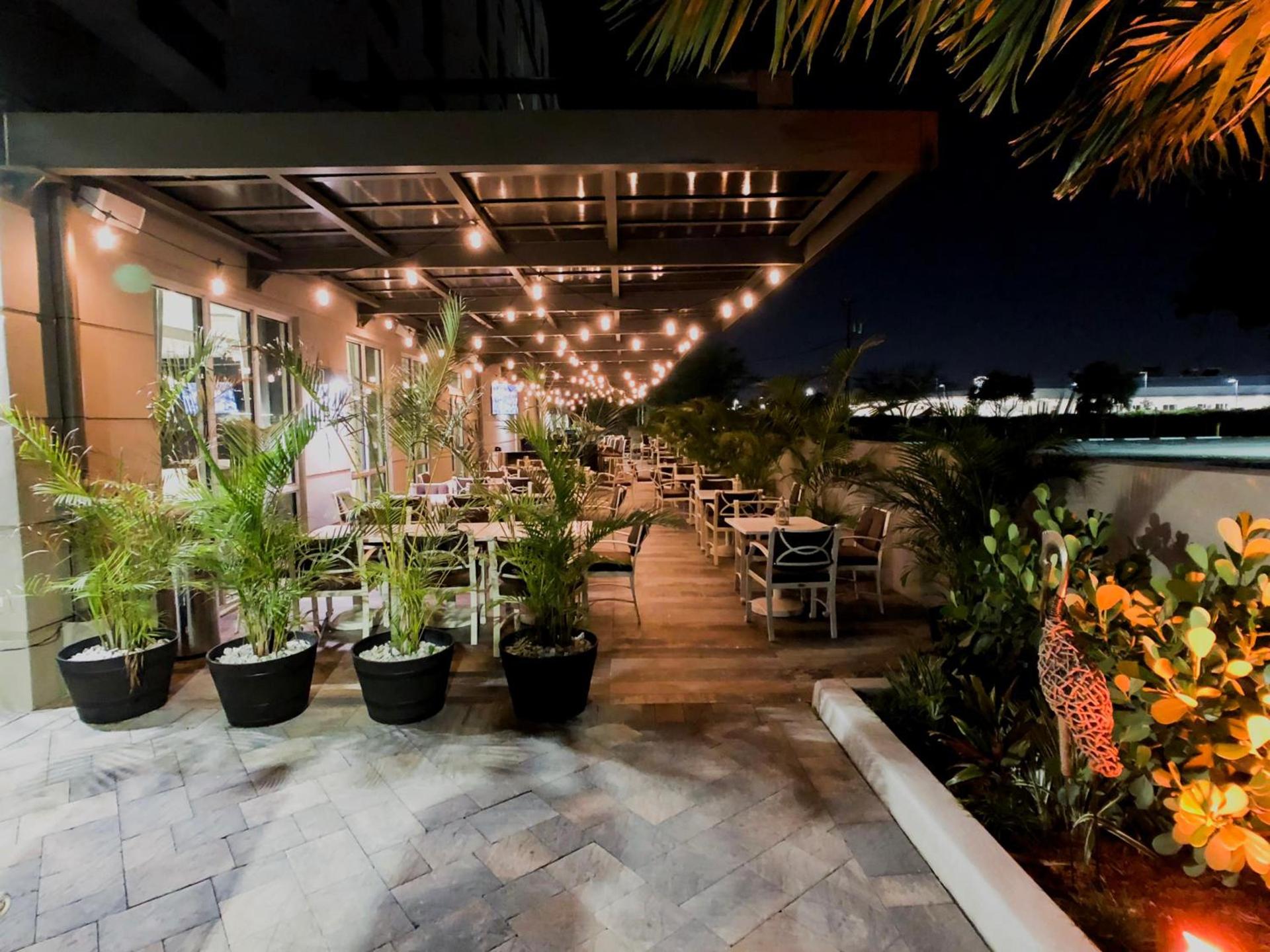 Wingate by Wyndham Miami Airport photo 28