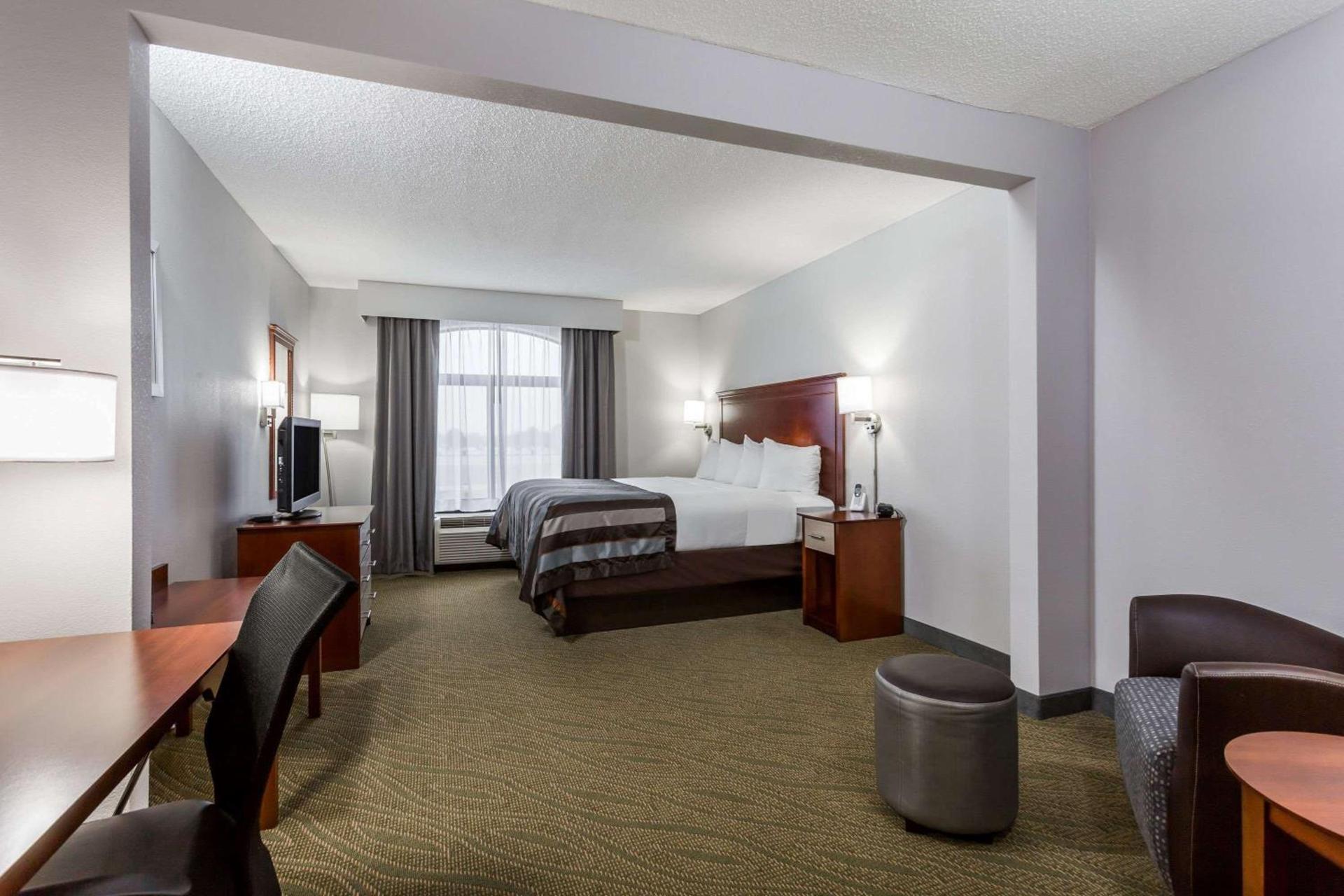Wingate by Wyndham Chesapeake photo 19