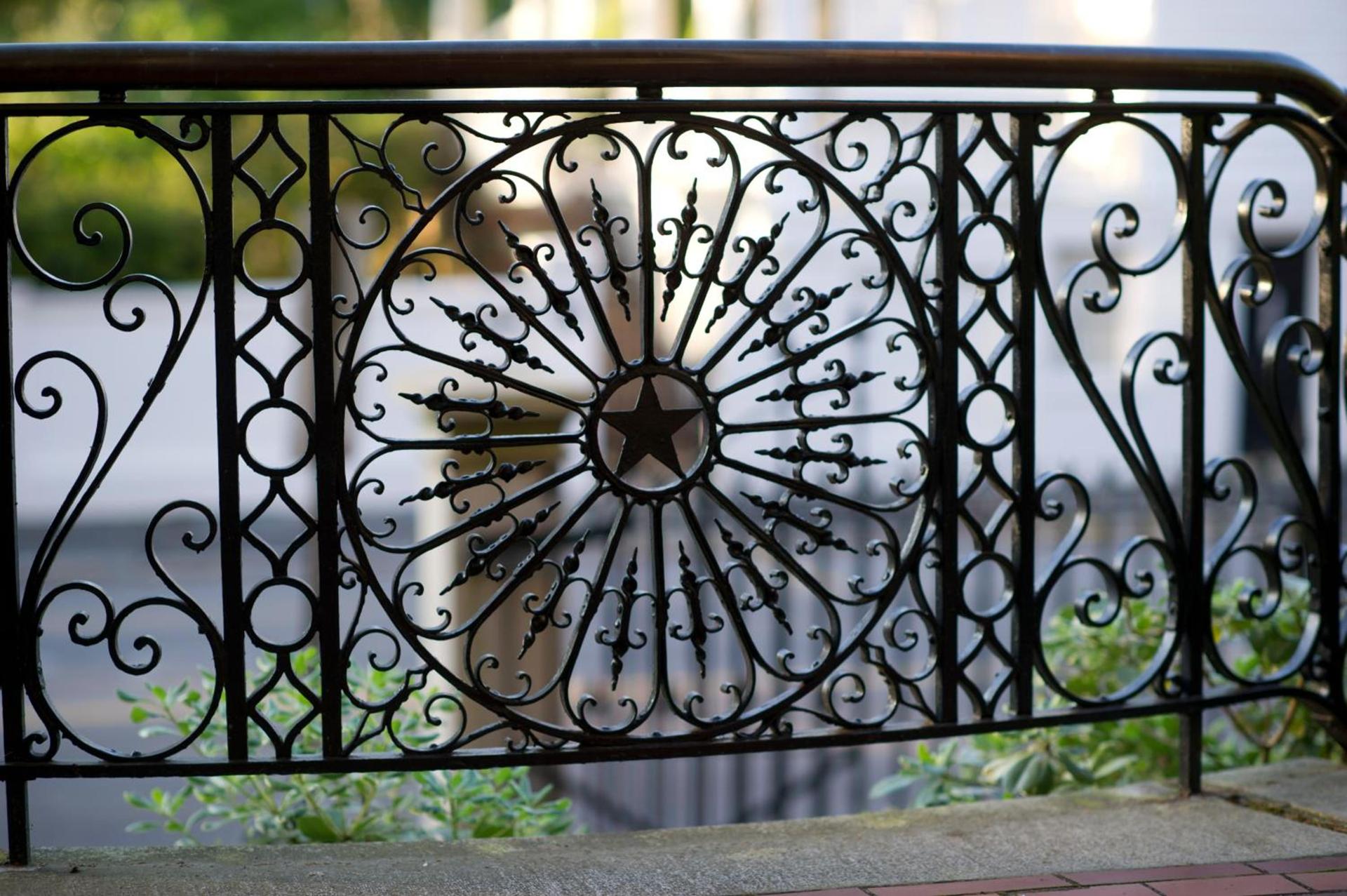 Wentworth Mansion photo 25