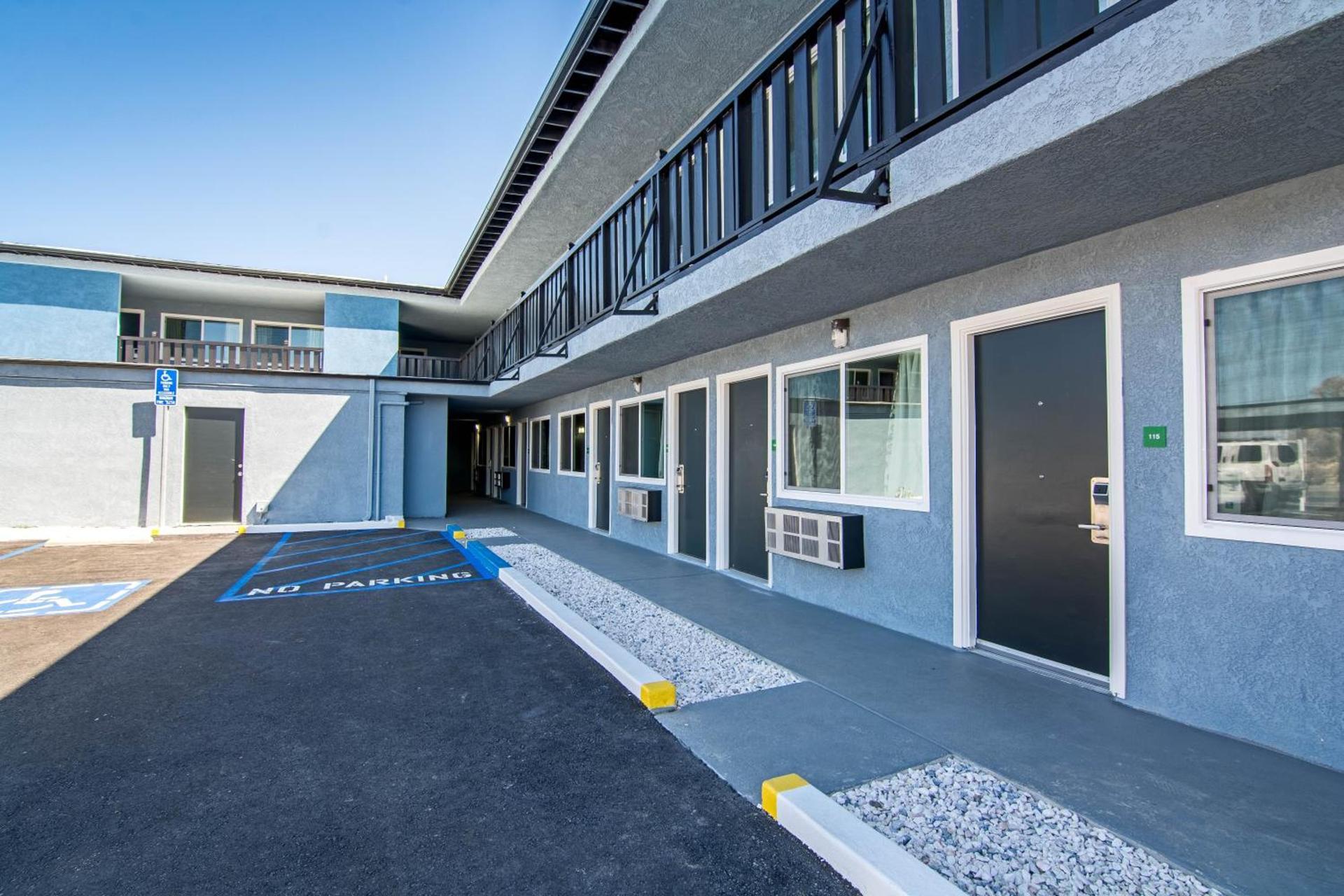 Motel 6 Ridgecrest, CA China Lake photo 22