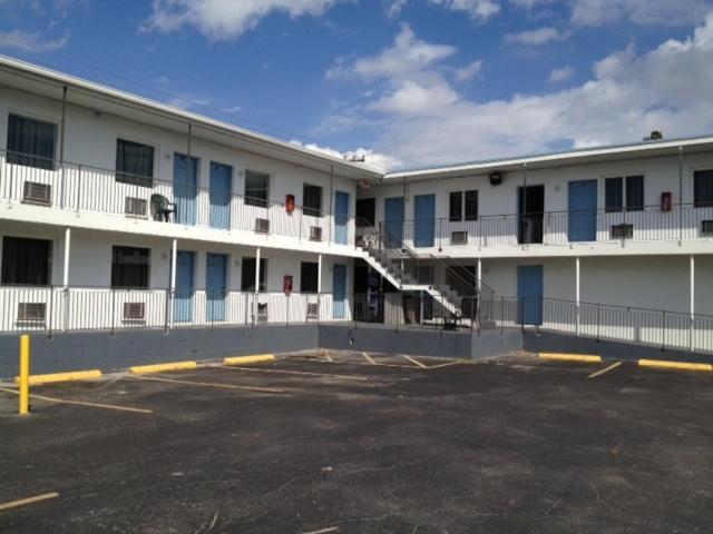 Miami Springs Inn photo 9