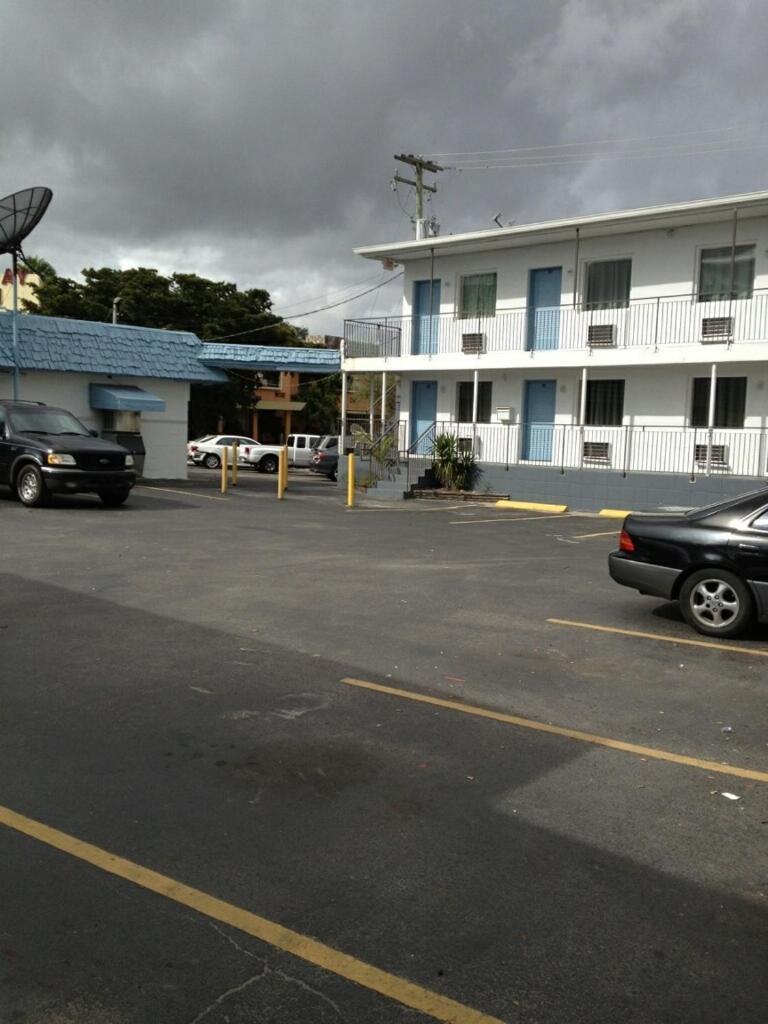 Miami Springs Inn photo 8