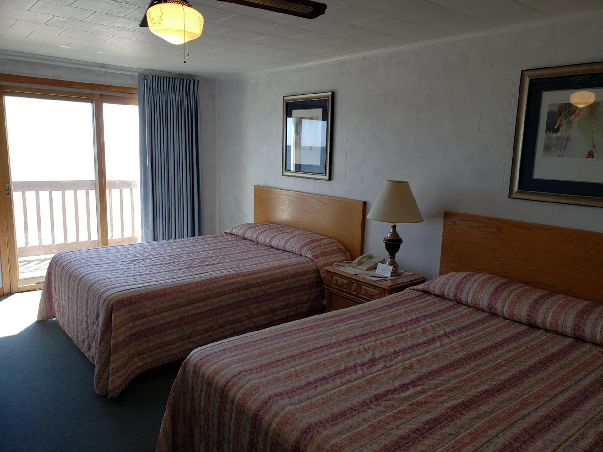 Algoma Beach Motel photo 7
