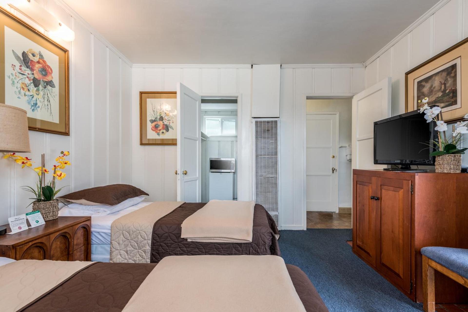 Wilshire Motel photo 3