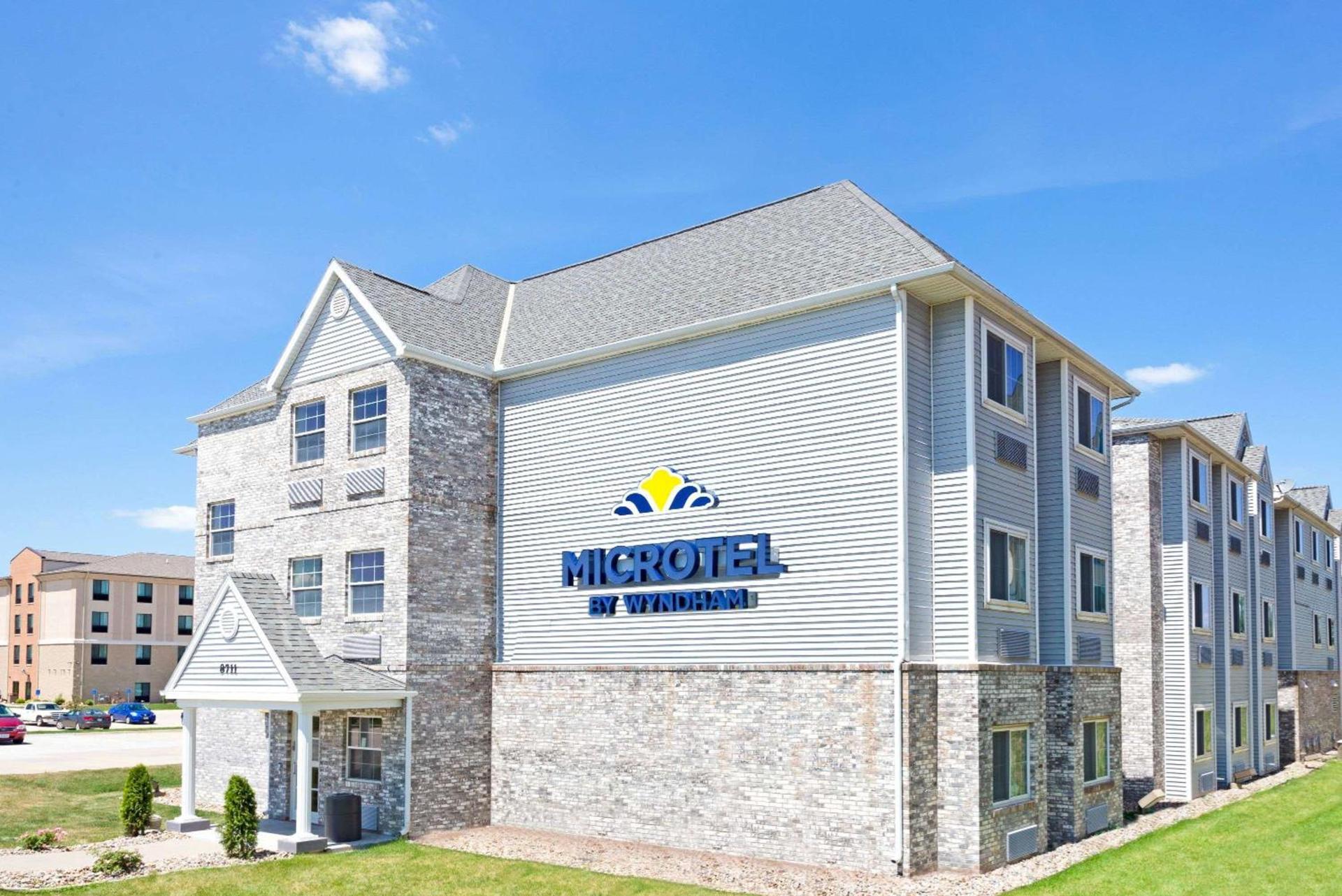 Microtel Inn & Suites Urbandale — hotel in Urbandale