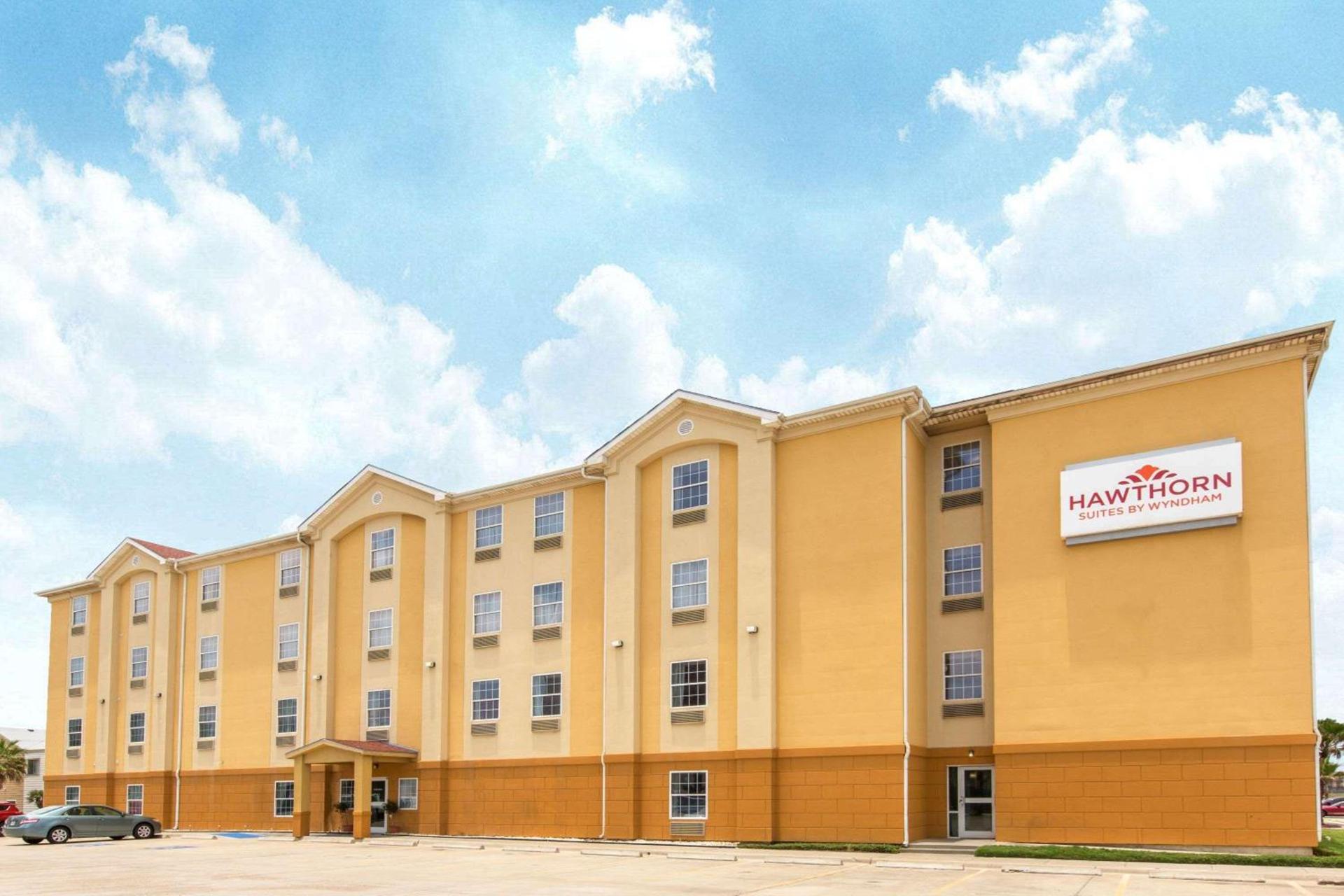 Hawthorn Extended Stay by Wyndham Corpus Christi Padre Isle — hotel in Corpus Christi