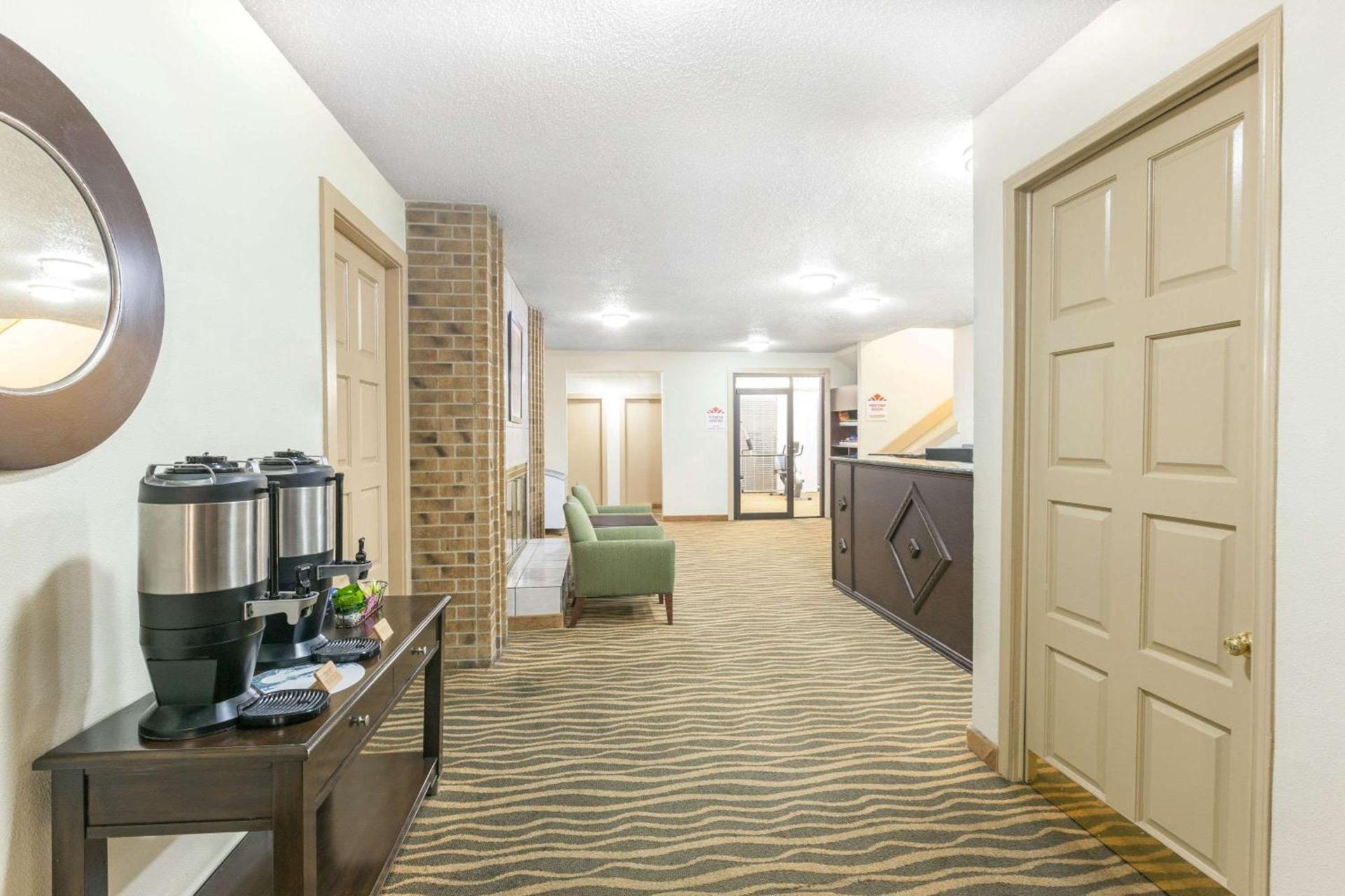 Hawthorn Extended Stay by Wyndham Richardson photo 13