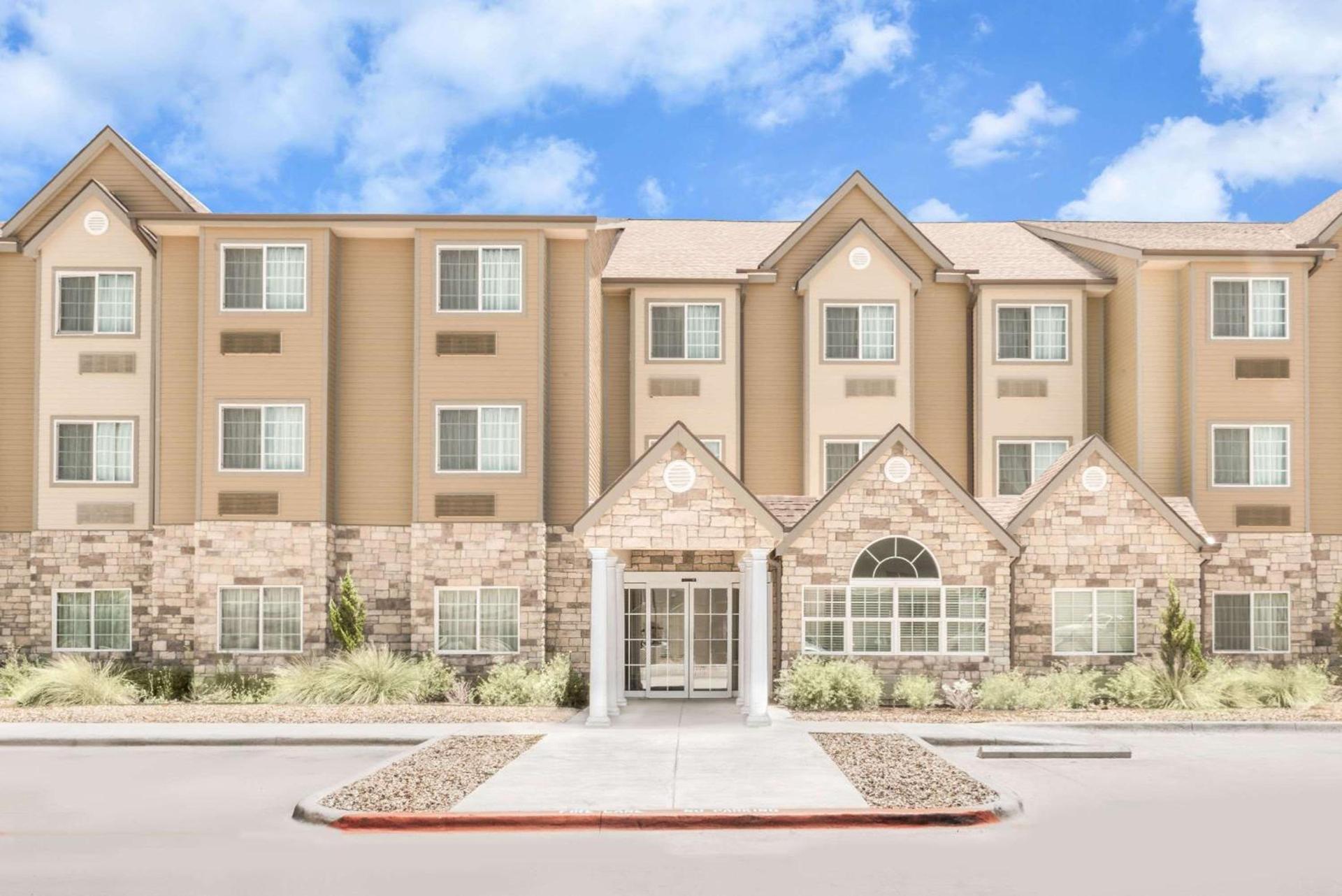 Microtel Inn & Suites by Wyndham — hotel in Midland