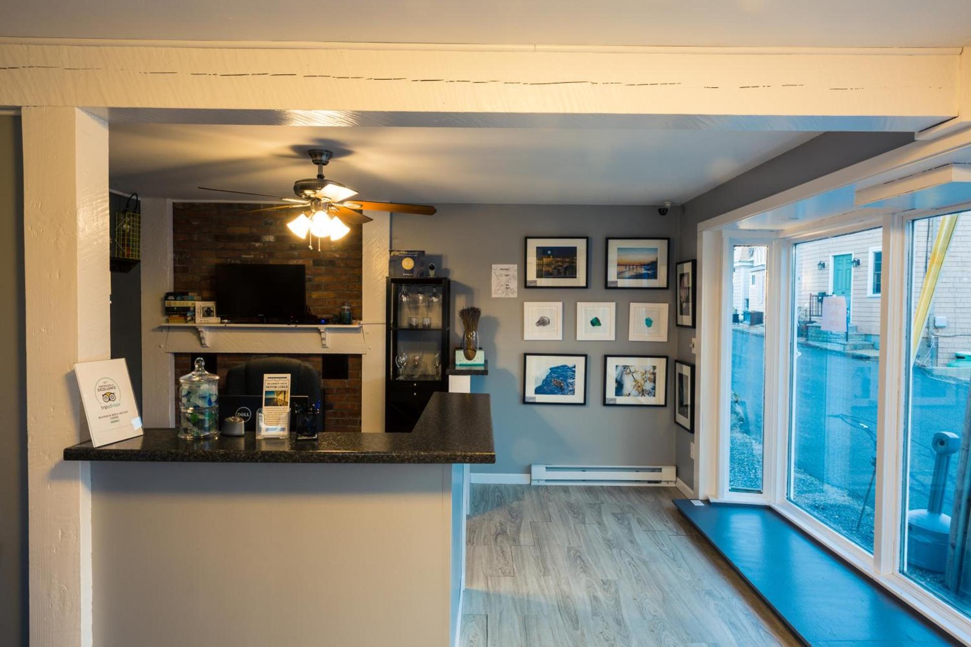 Bearskin Neck Motor Lodge photo 3
