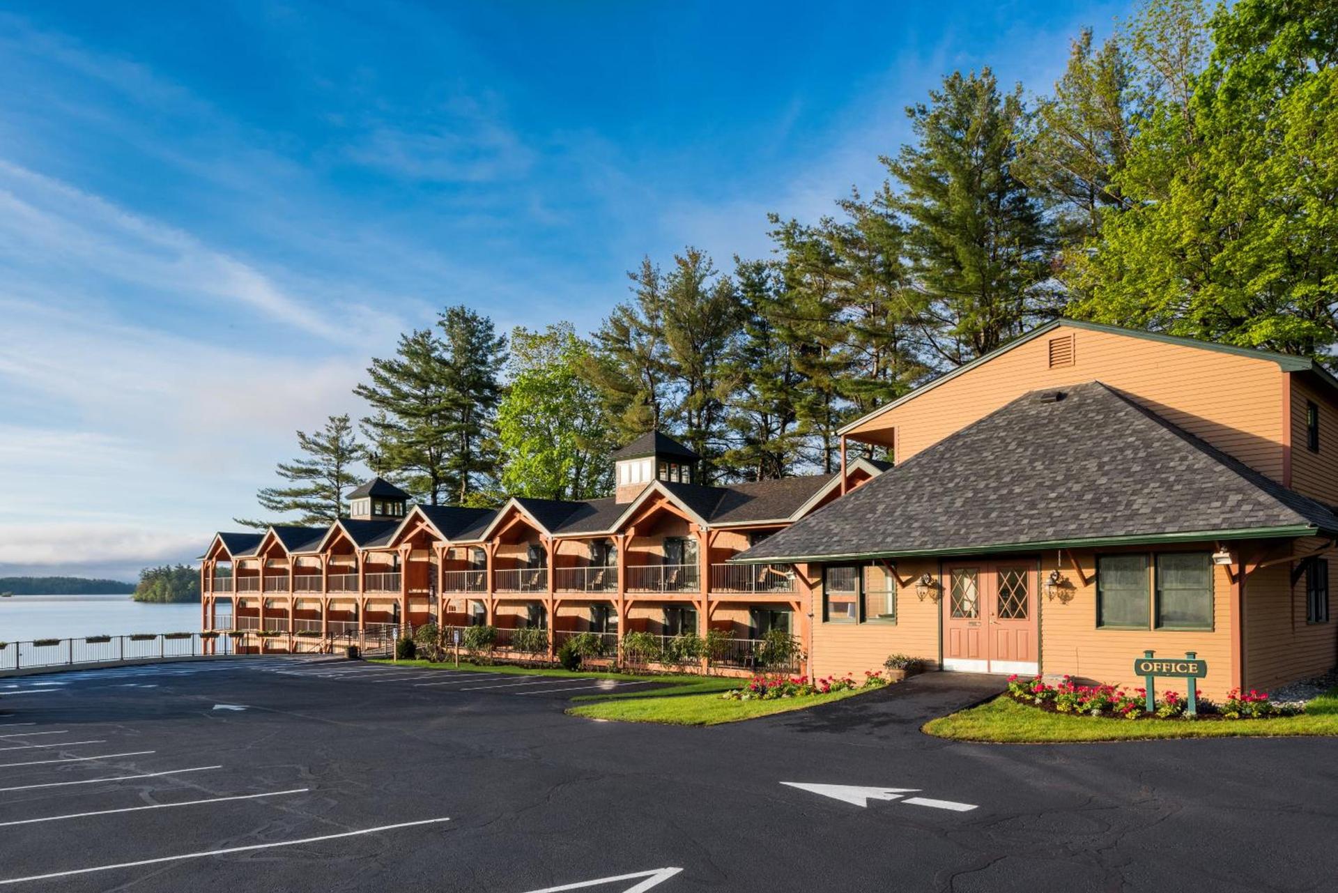 Center Harbor Inn photo 22