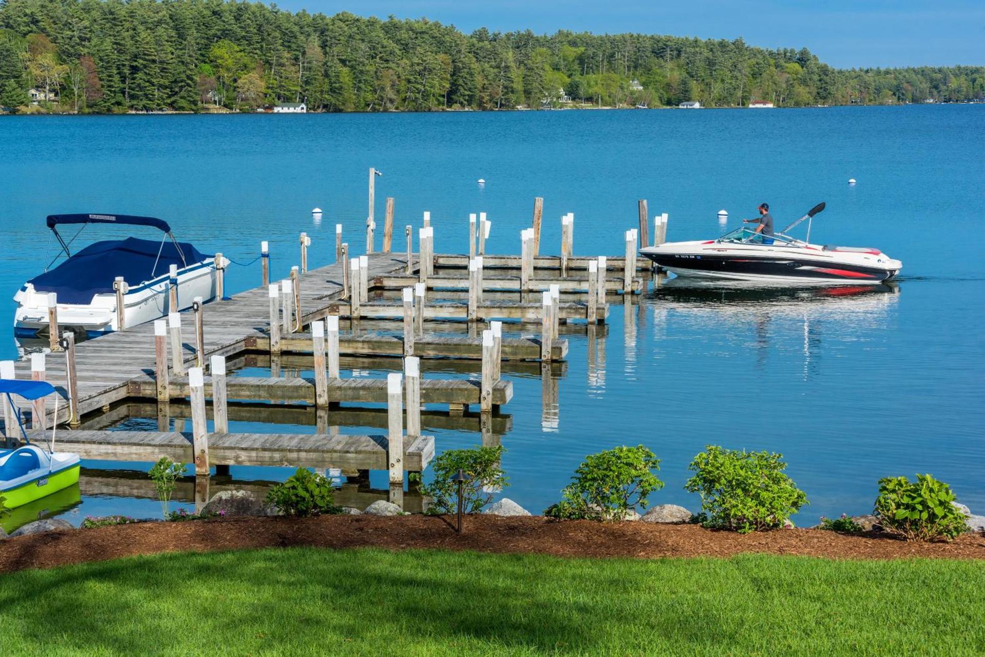 Center Harbor Inn photo 7