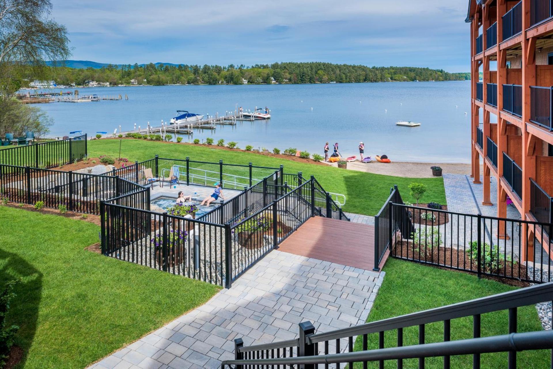 Center Harbor Inn photo 13