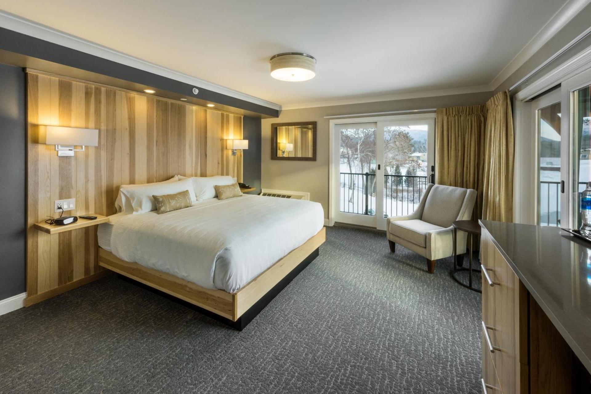 Center Harbor Inn photo 11