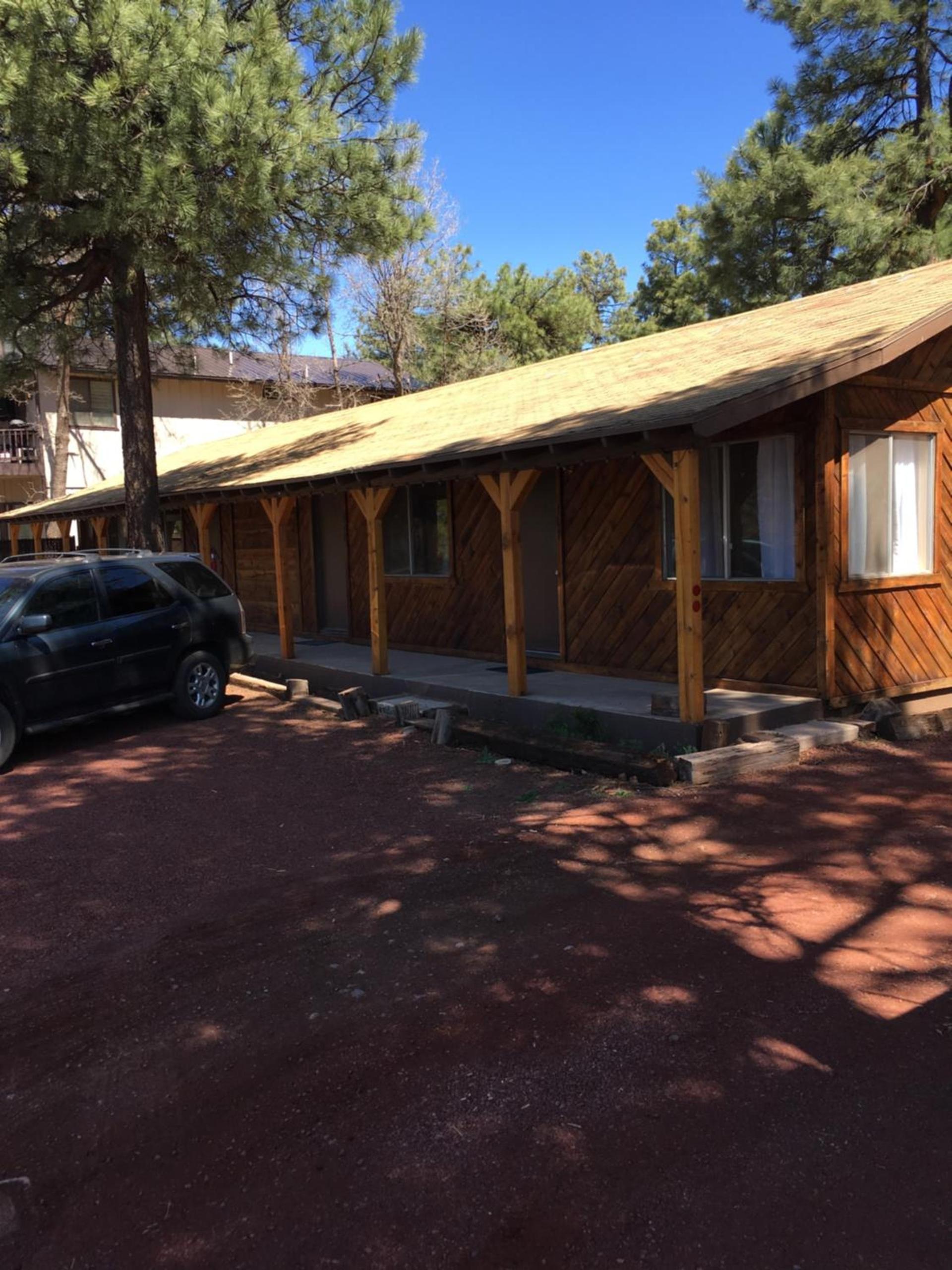 TimberLodge Inn photo 10