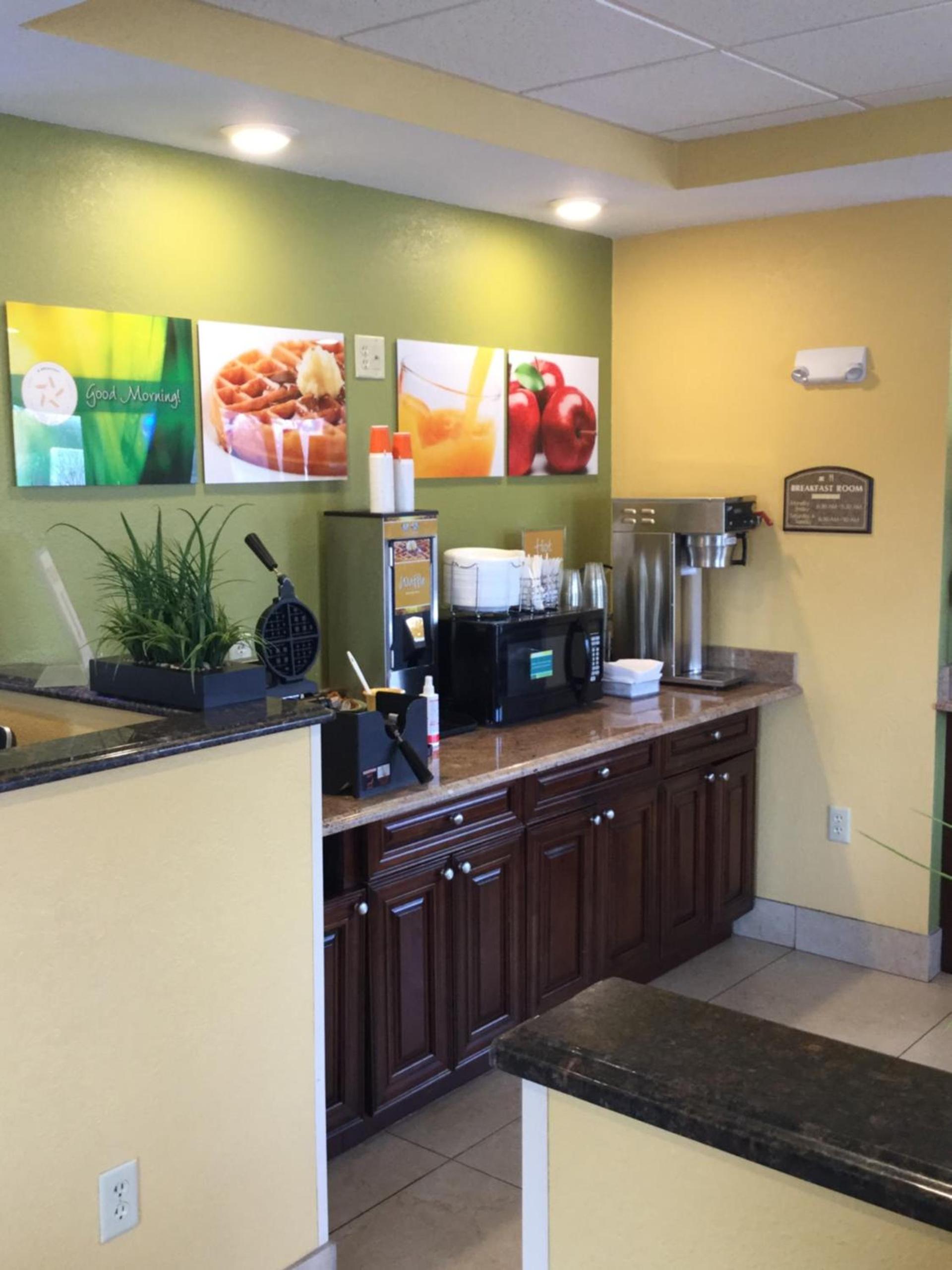 Quality Inn & Suites Glenmont - Albany South photo 8