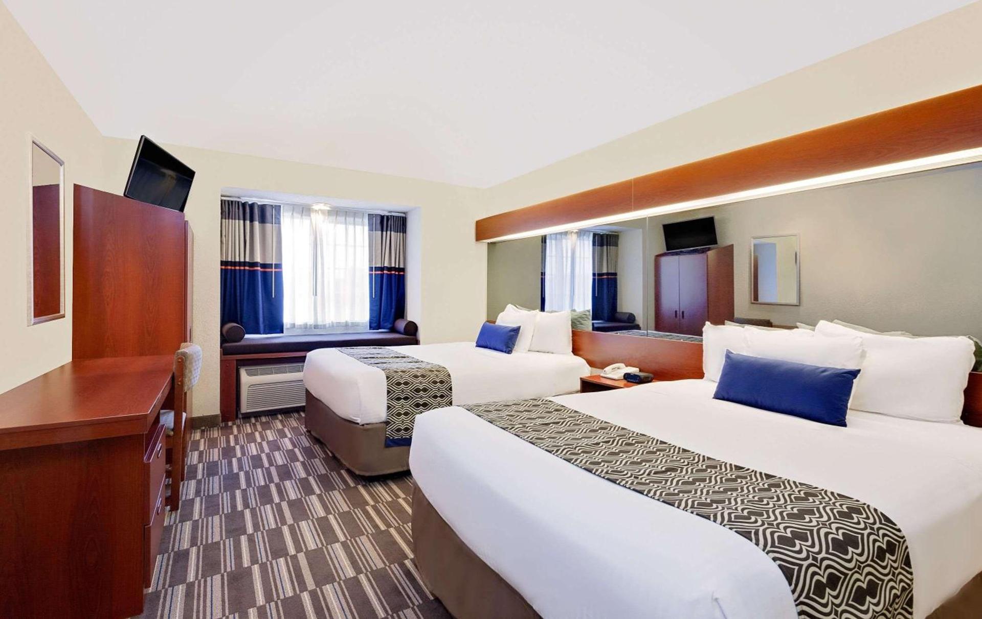 Microtel Inn & Suites by Wyndham Middletown photo 25
