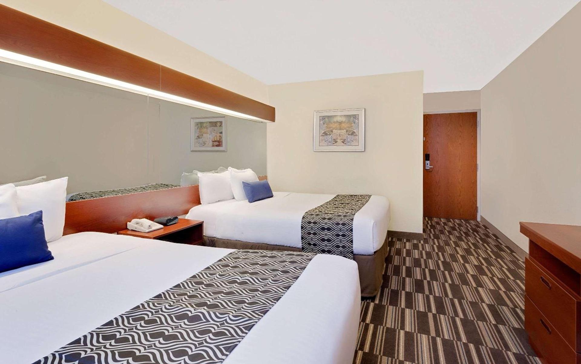 Microtel Inn & Suites by Wyndham Middletown photo 22