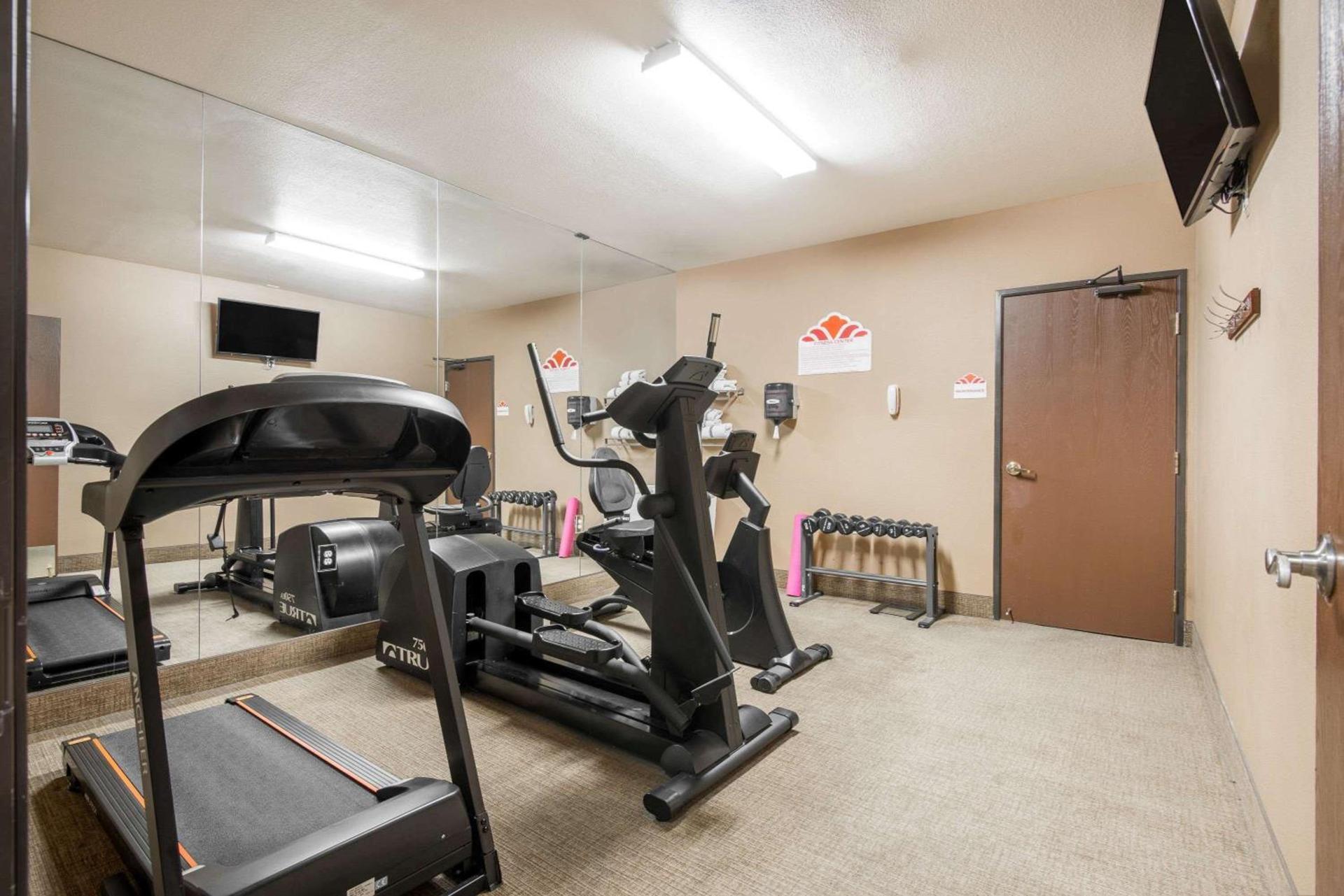 Hawthorn Suites Las Vegas photo 54
