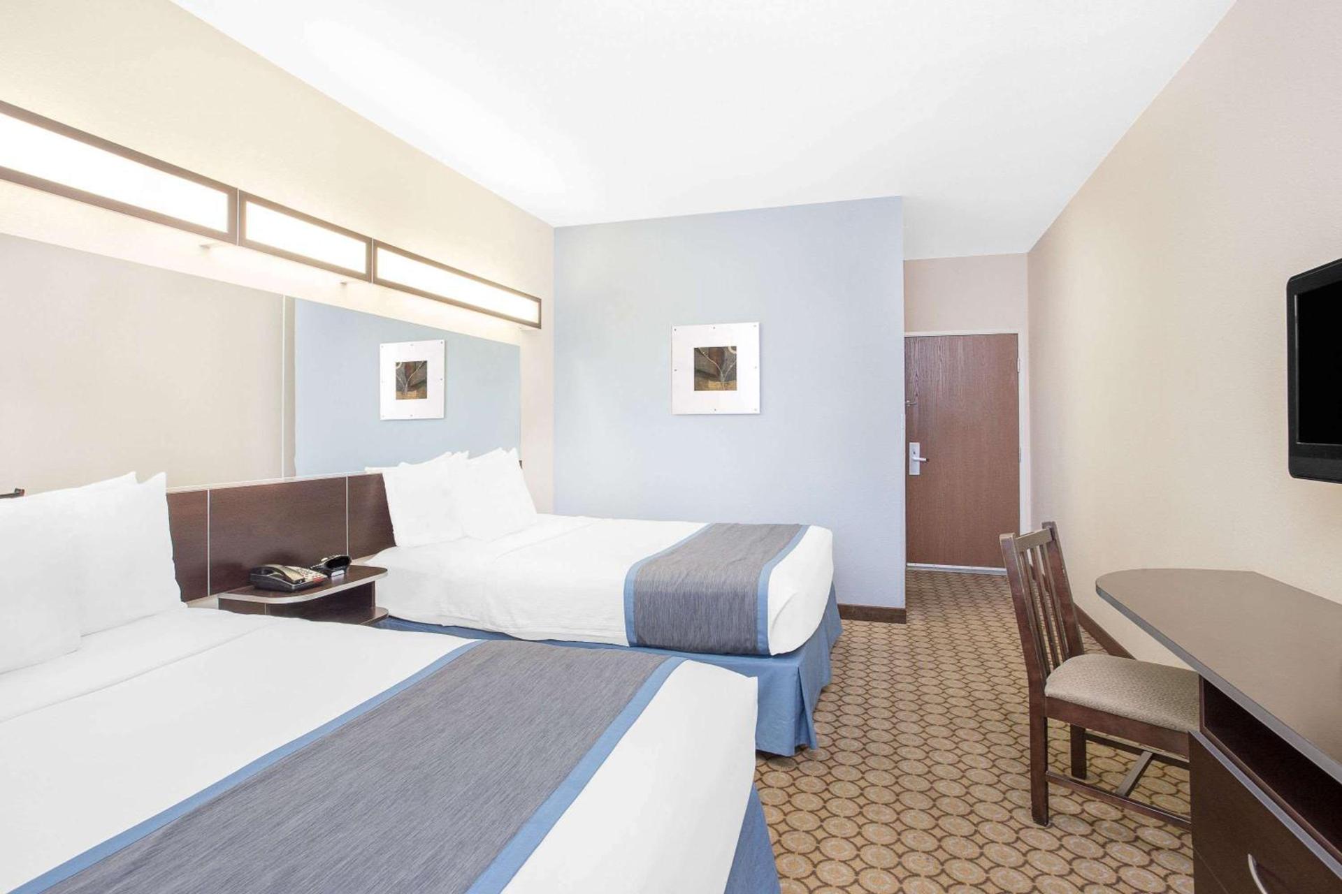 Microtel Inn and Suites San Angelo photo 6