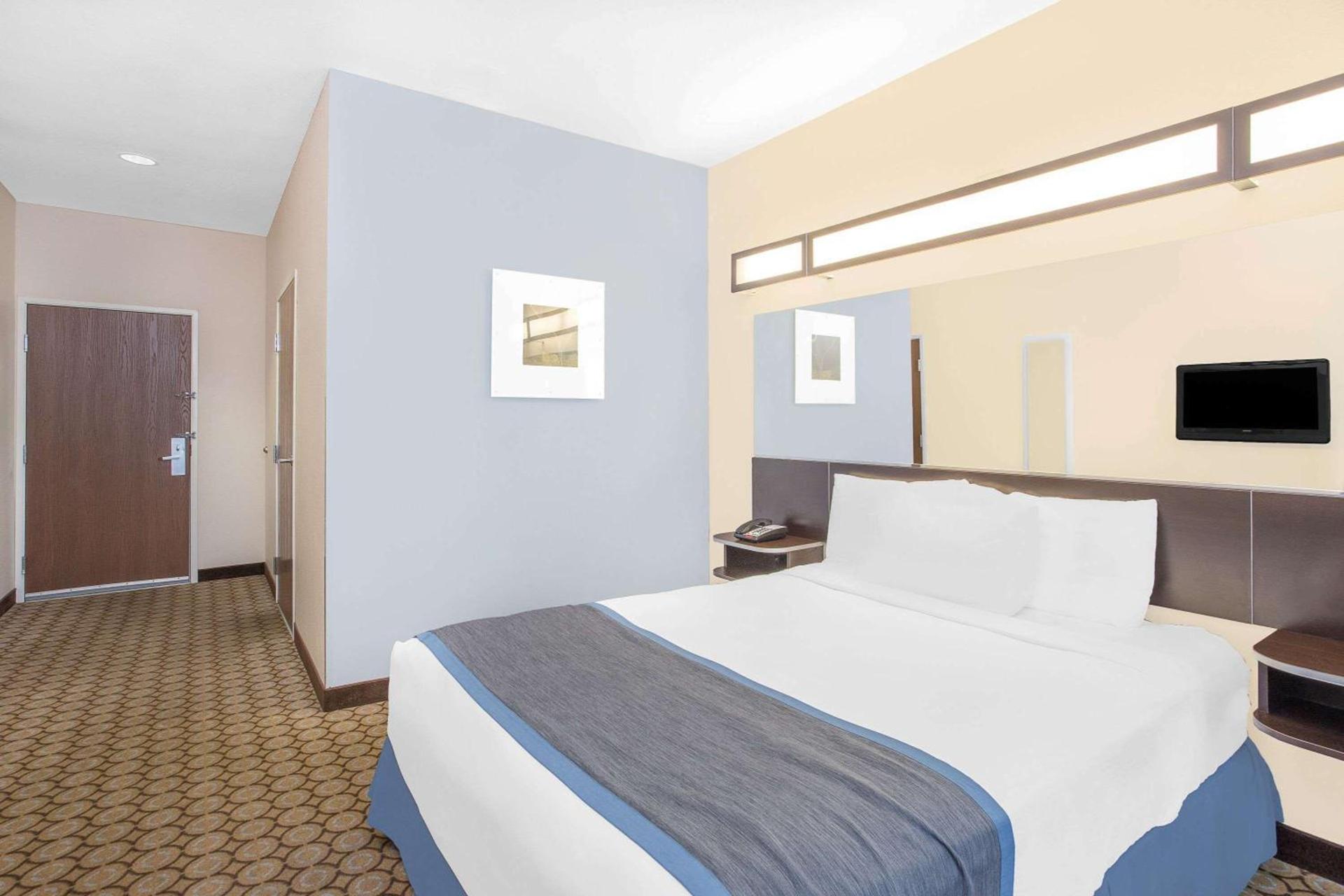 Microtel Inn and Suites San Angelo photo 10