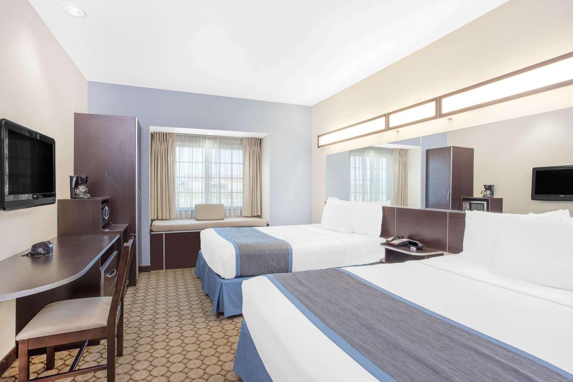 Microtel Inn and Suites San Angelo photo 14