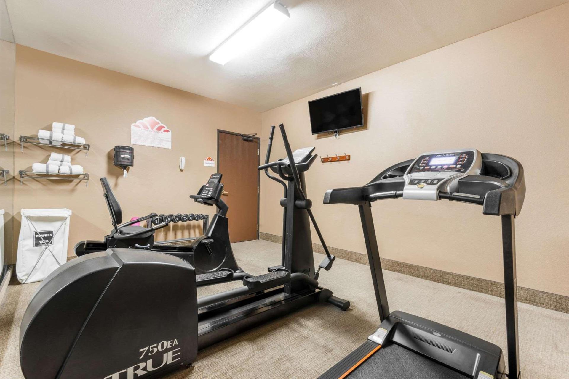 Hawthorn Suites Las Vegas photo 51