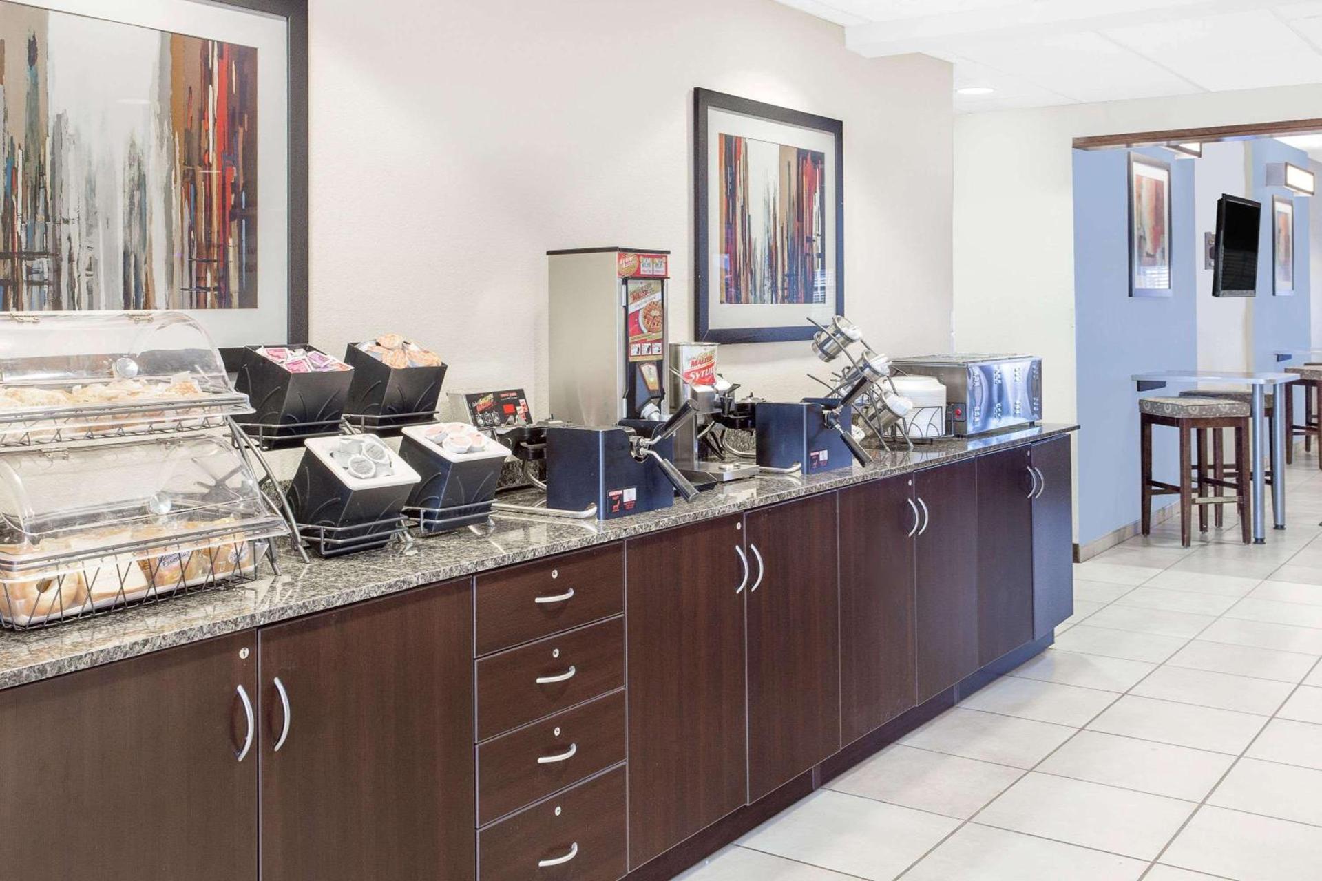 Microtel Inn and Suites San Angelo photo 15