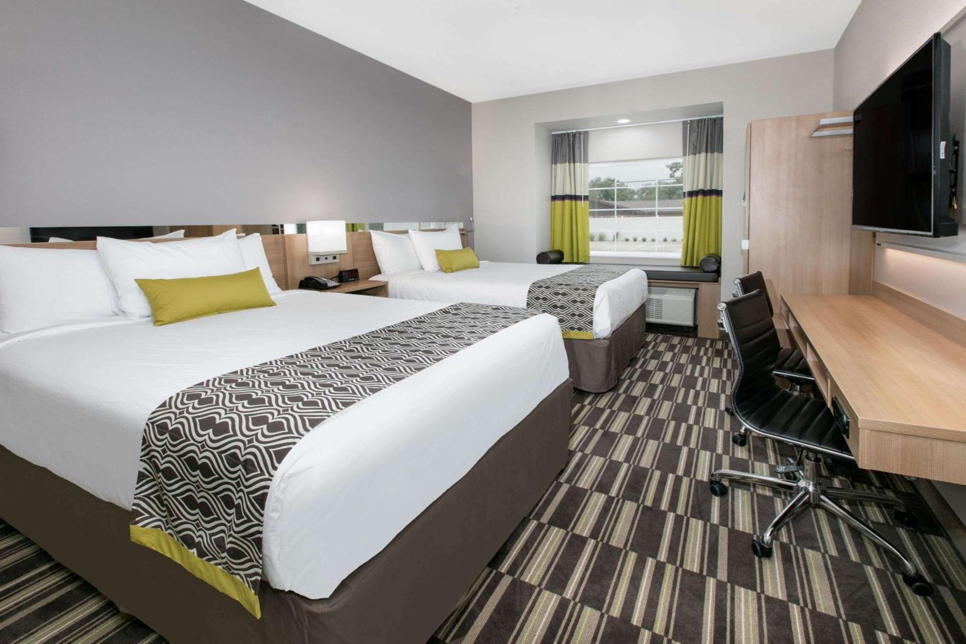 Microtel Inn & Suites by Wyndham Lubbock photo 33