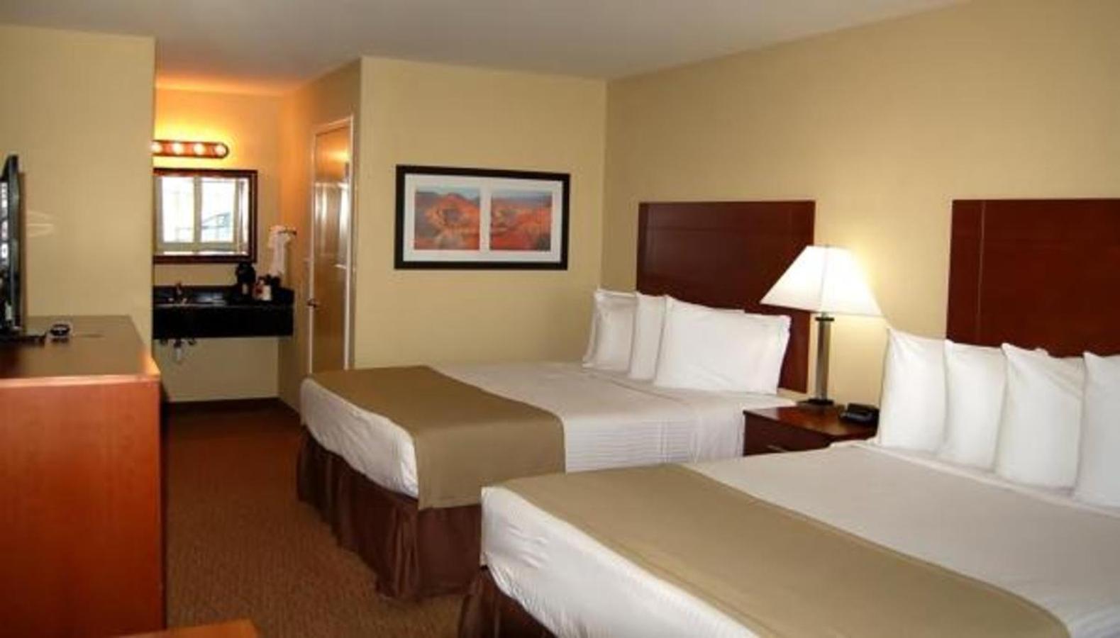 Southern Inn and Suites Kermit photo 2