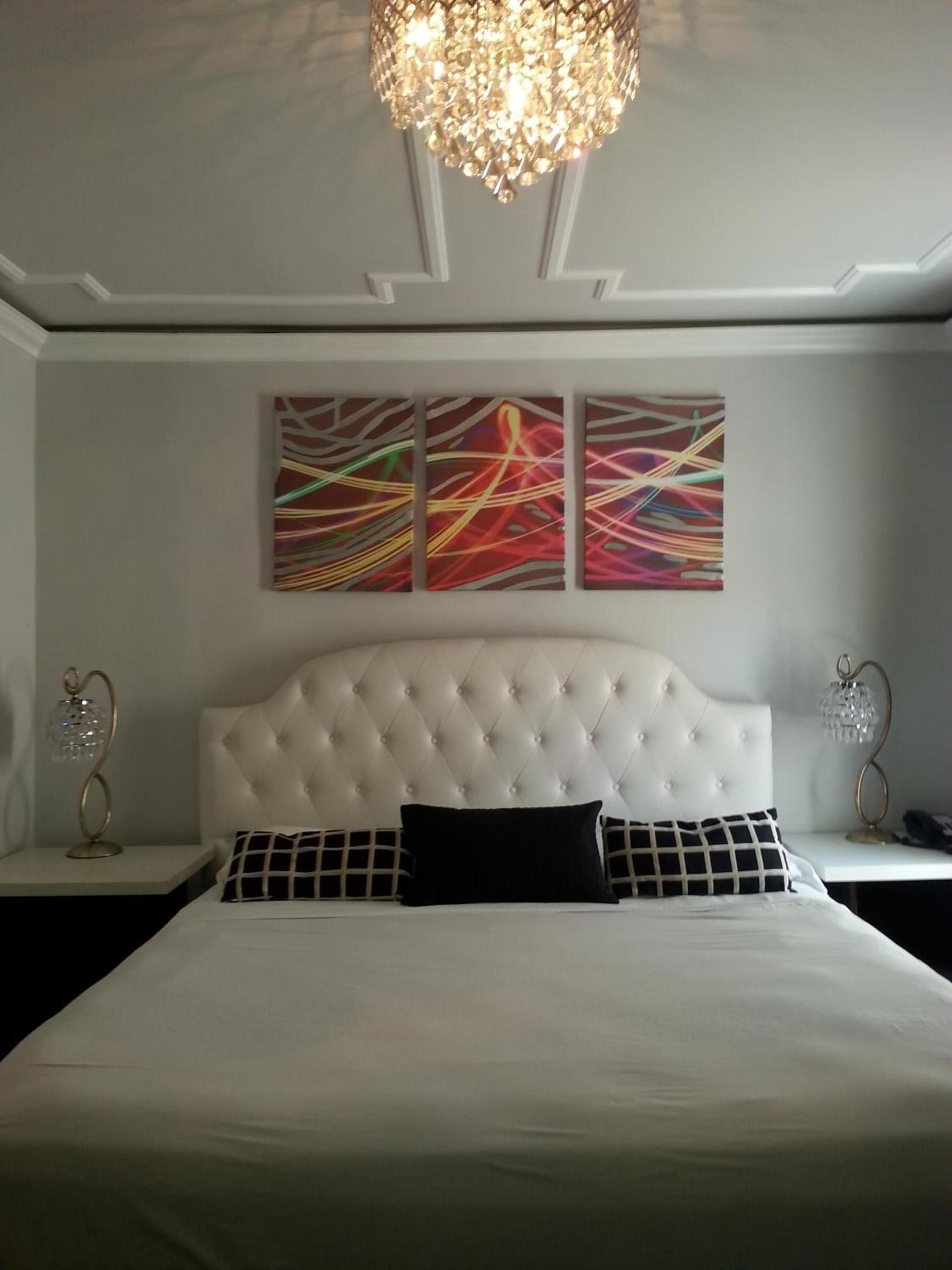 Hollywood VIP Hotel photo 20